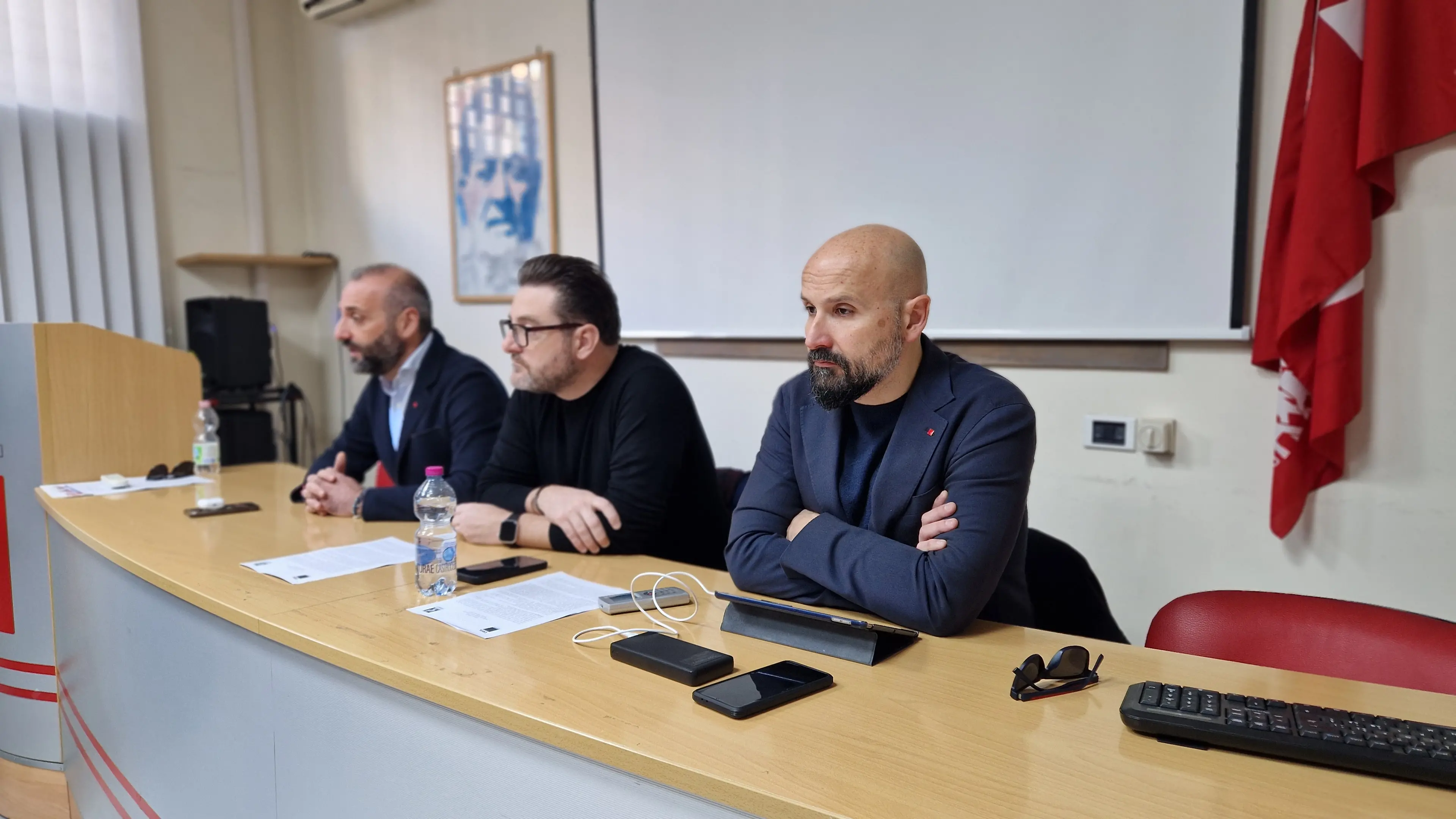 <p>Un momento della conferenza stampa</p>\\n