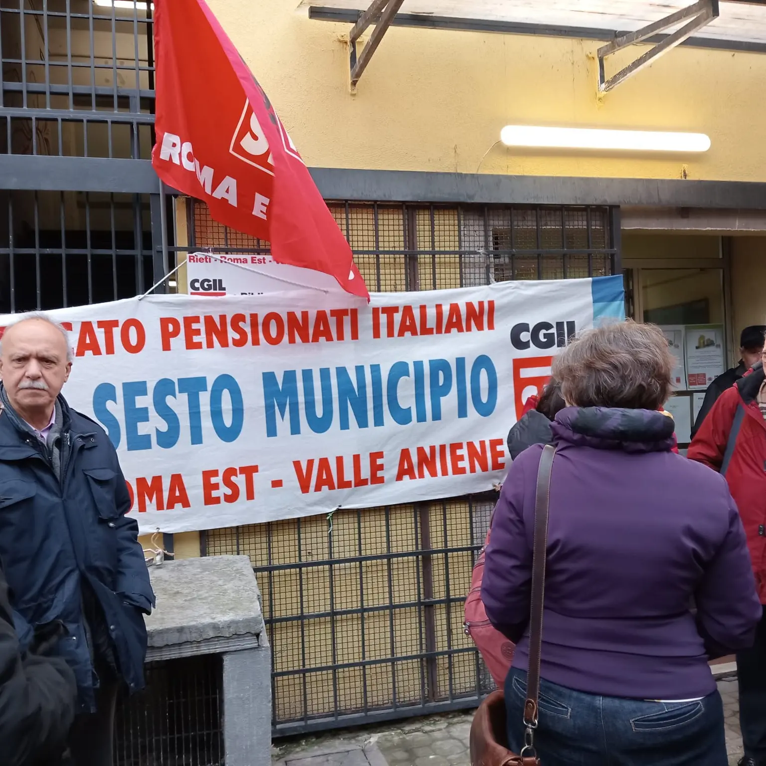 A Tor Bella Monaca il tesseramento Spi Cgil è una festa popolare