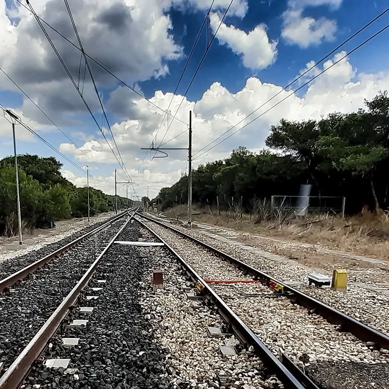 La violenza non prende il treno