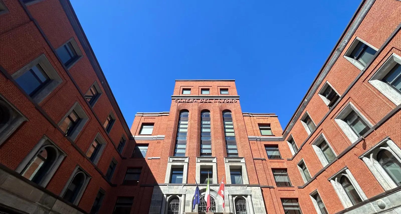 Milano, precari di mestiere?