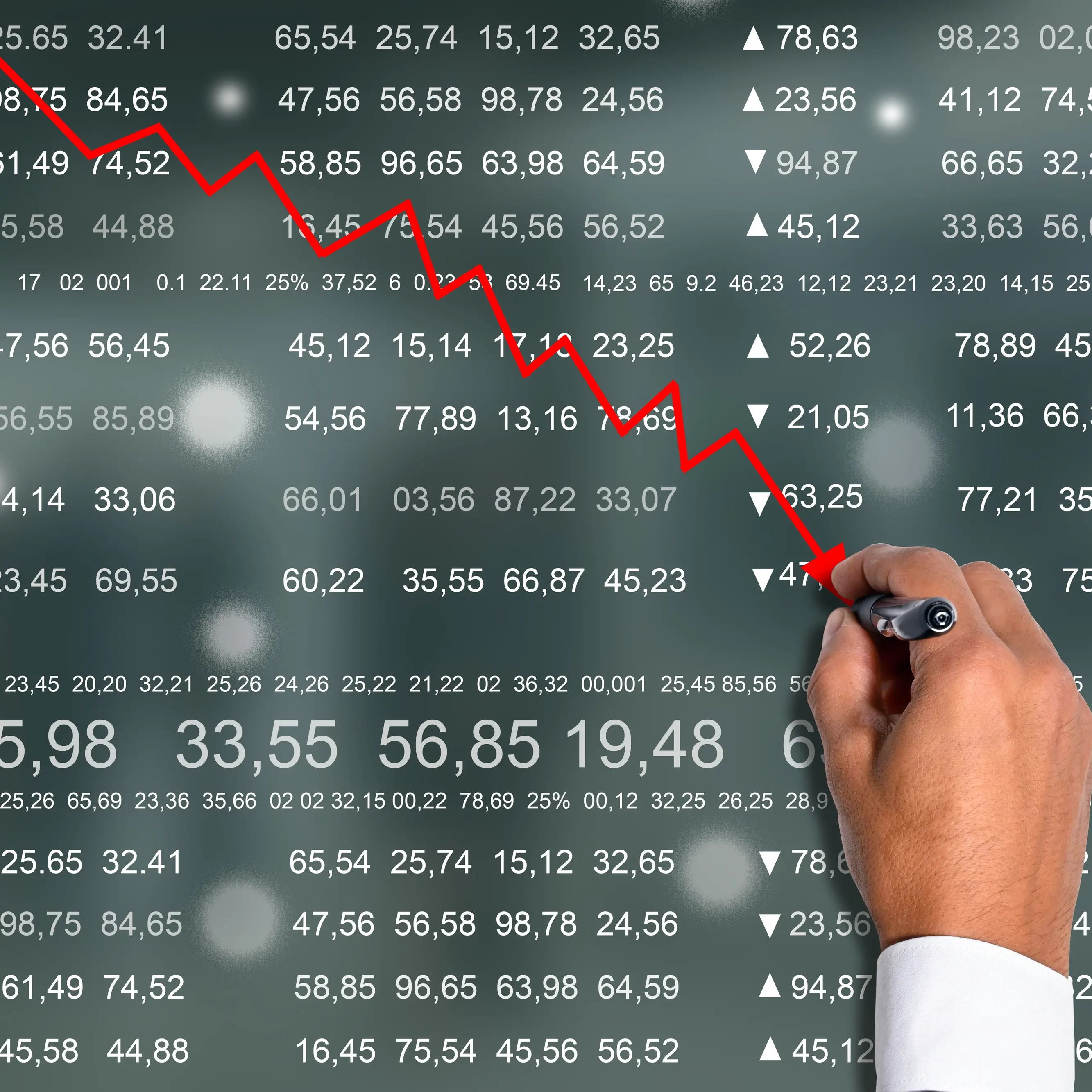 È crisi: Pil fermo, occupazione in calo e futuro incerto