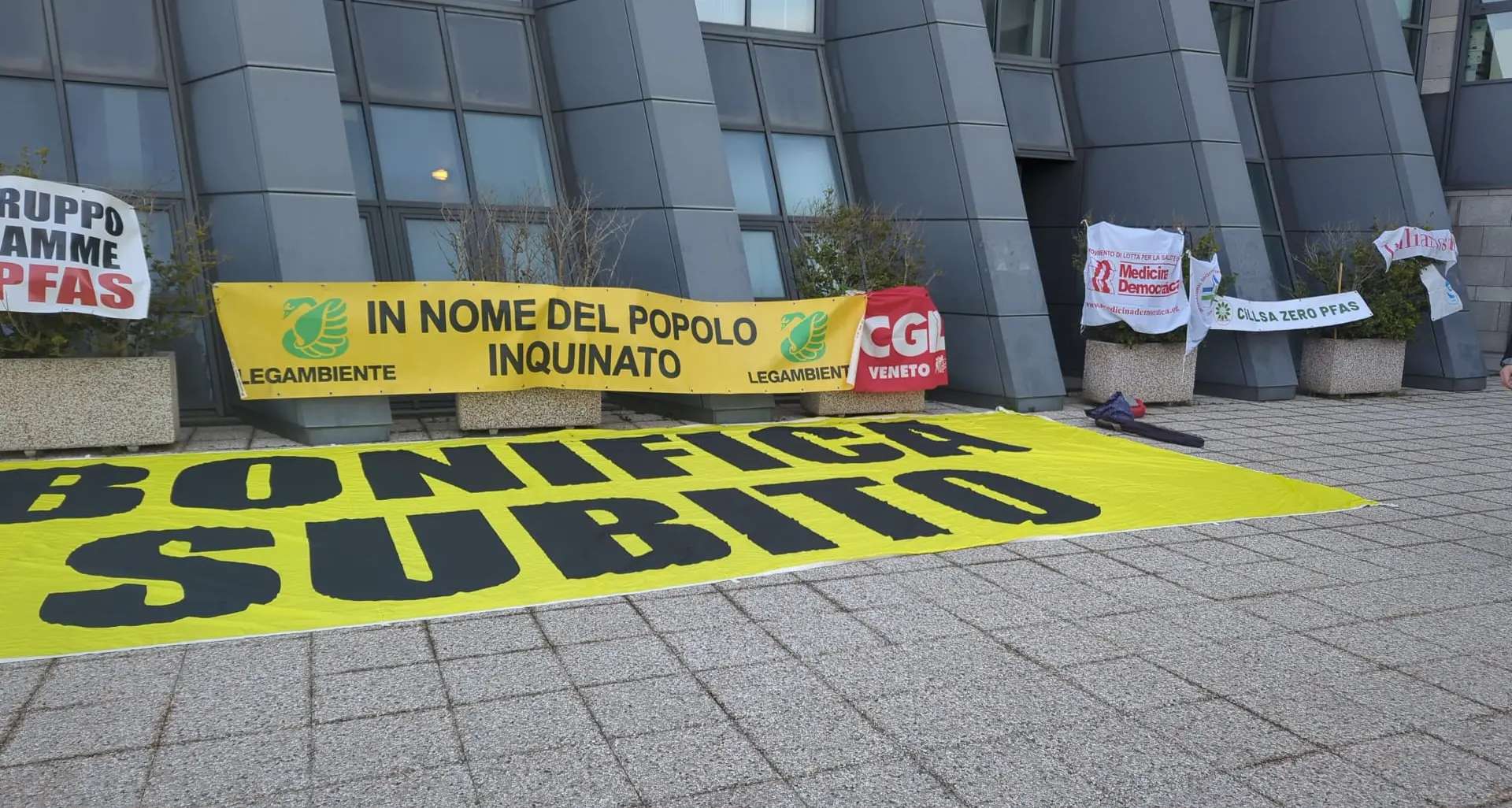 Ecogiustizia subito, in nome del popolo inquinato. La lotta va avanti in Veneto