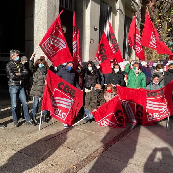 Tlc, tutti fermi per il contratto