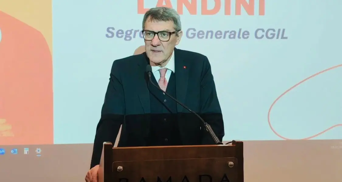 Landini a Napoli: “Con il voto referendario i cittadini diventano protagonisti del cambiamento”