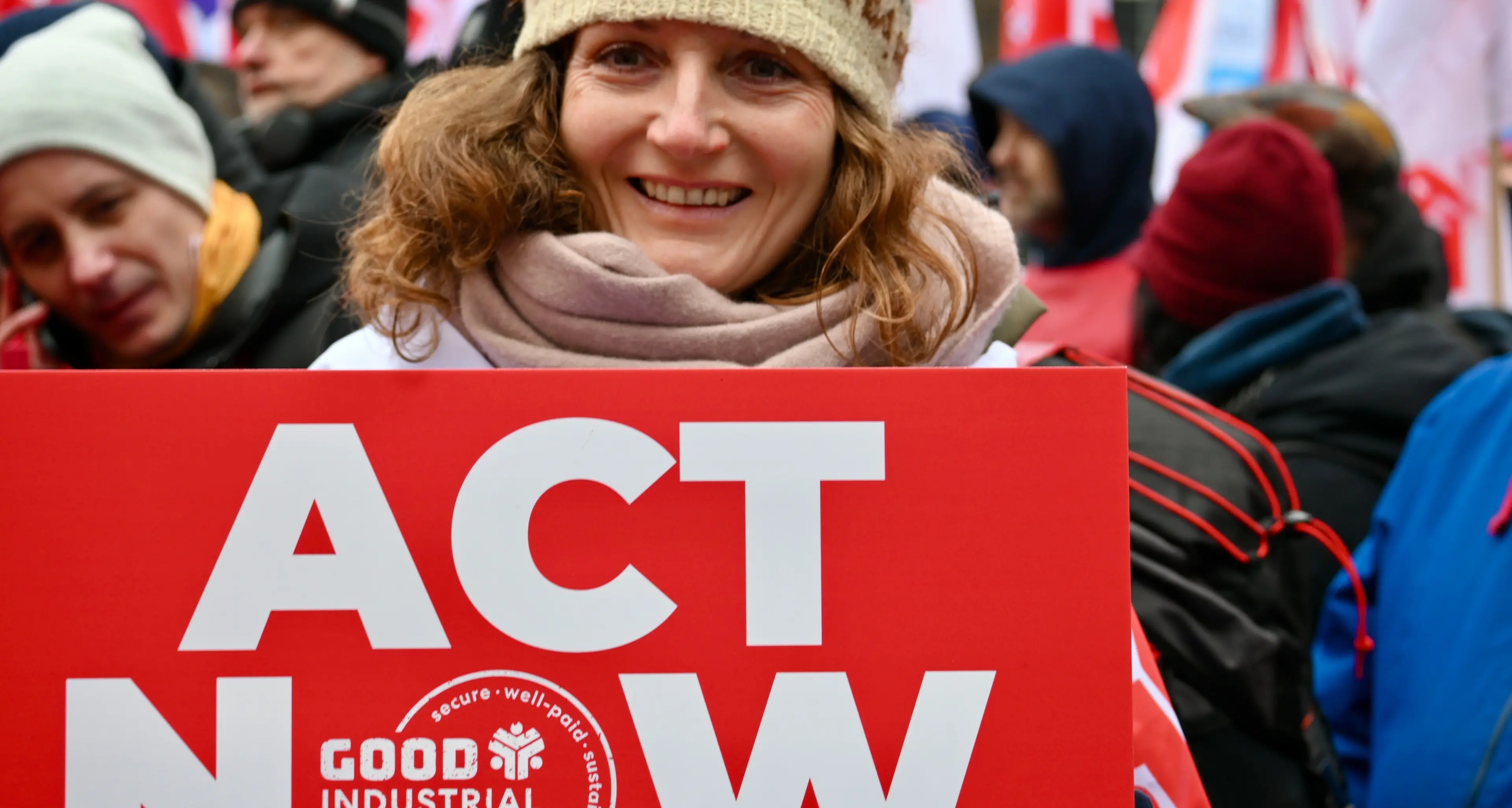 Clean Industrial Deal: i sindacati chiedono azioni contro la crisi