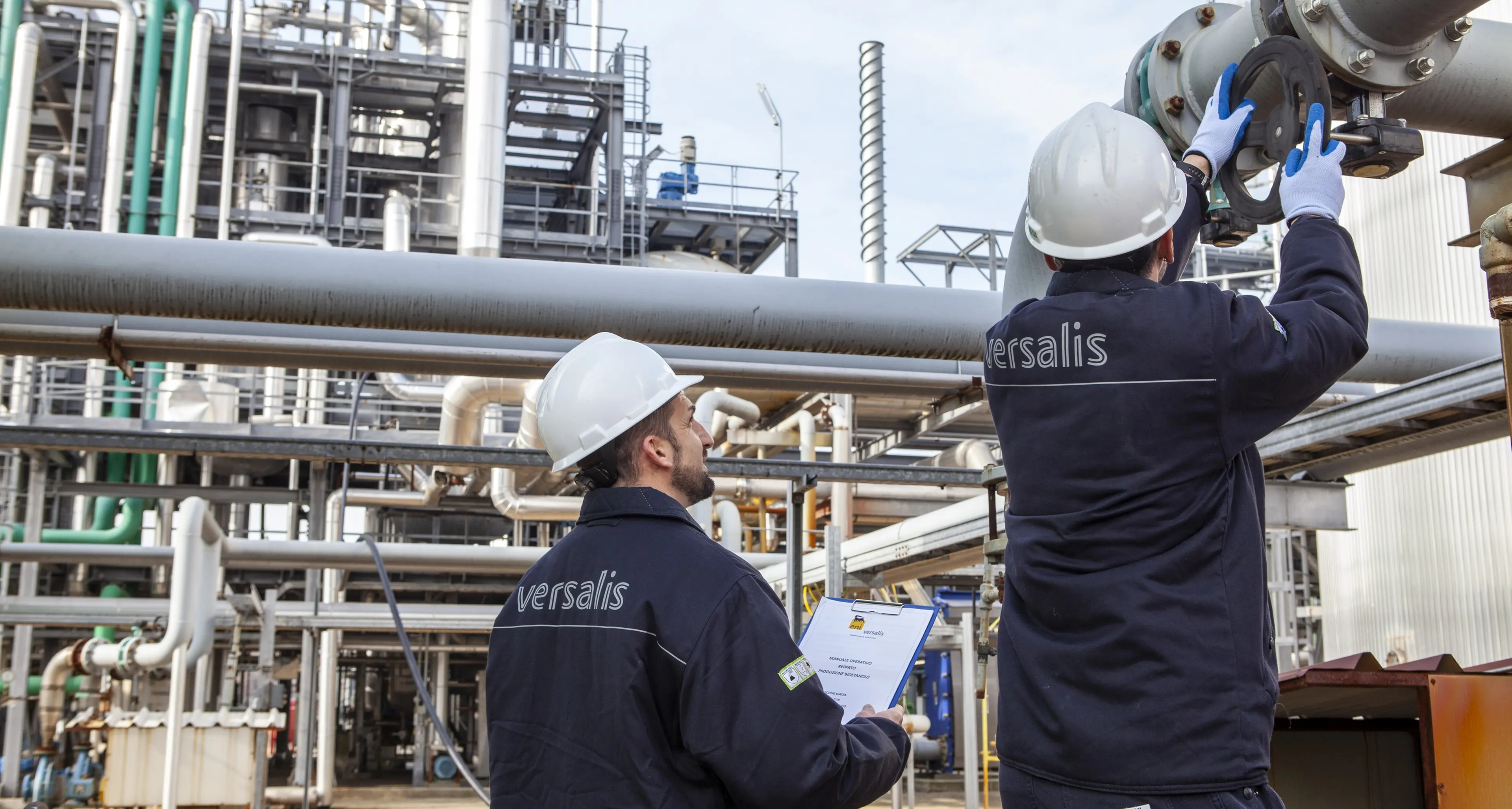Brindisi, opacità su Gigafactory e futuro del petrolchimico