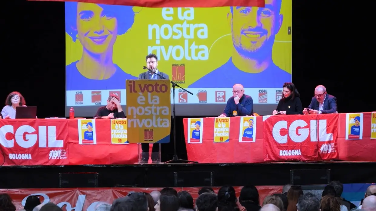 bologna assemblea referendum cgil