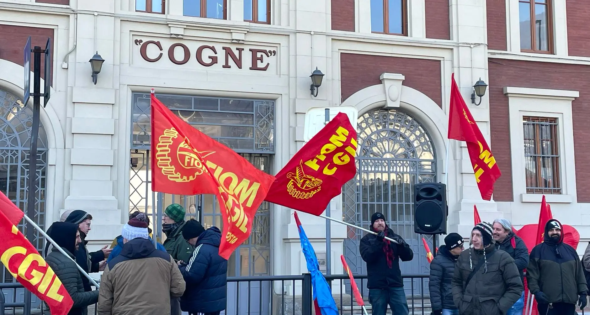 Cogne Acciai Speciali, Fiom: preoccupati per cig