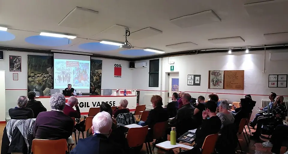 Non è mai troppo tardi per occuparsi di cultura e politica. La nuova scuola di formazione Cgil Varese e 100venti