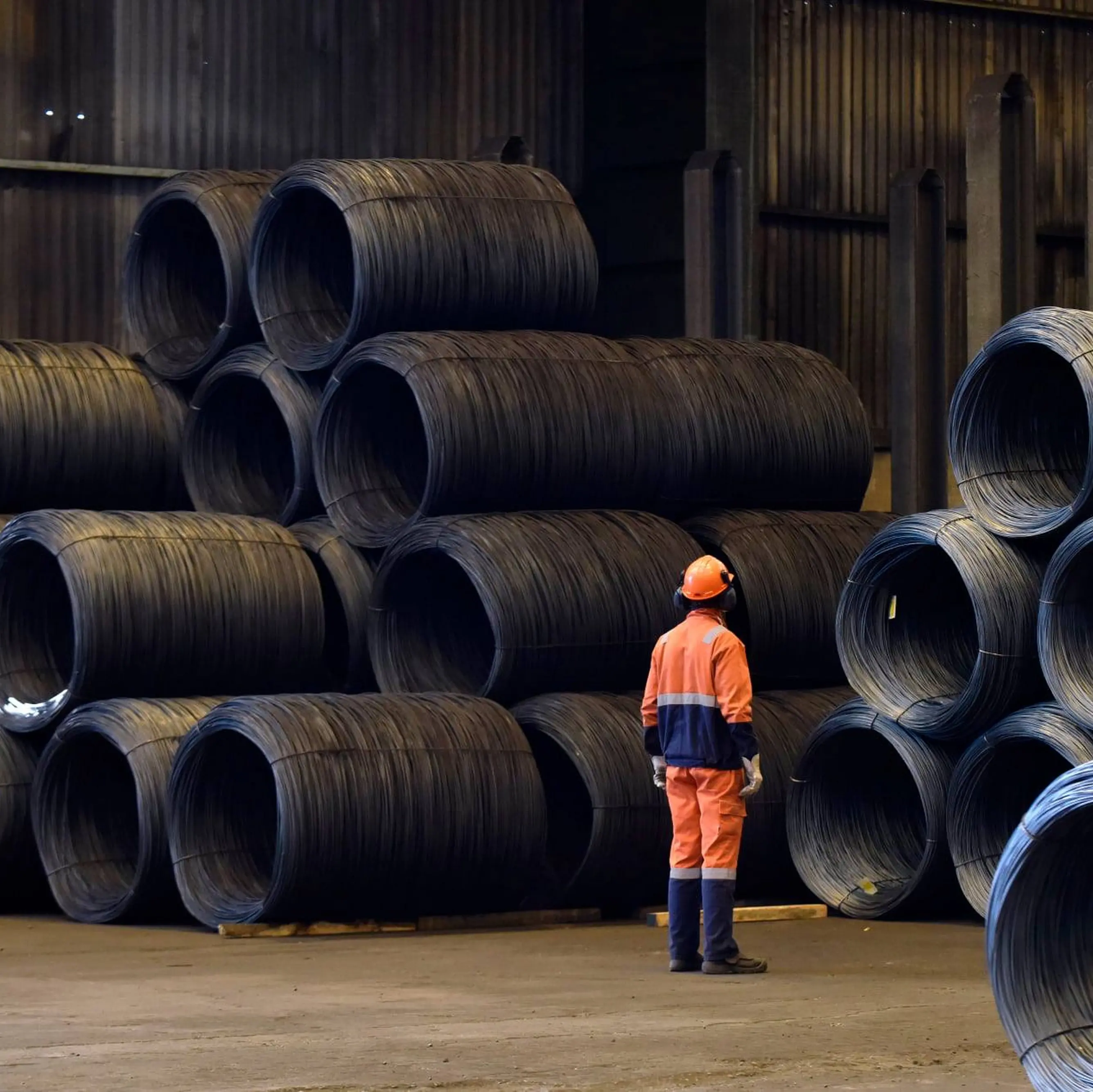 Produzione industriale in calo. Cgil: “Governo assente”