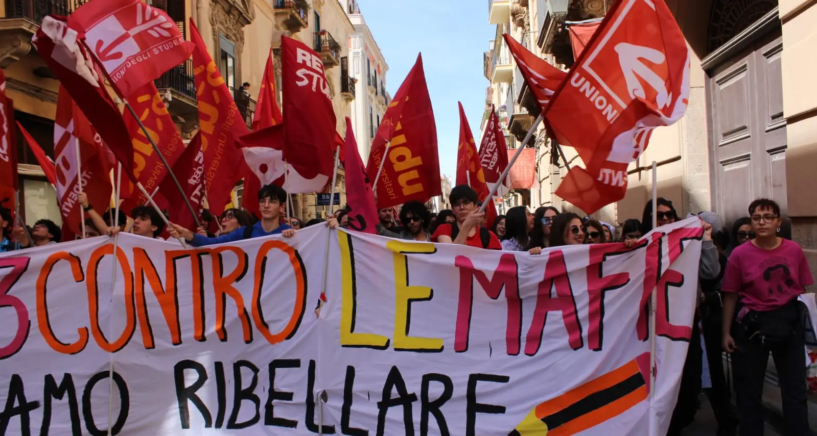 Studenti in piazza contro le mafie