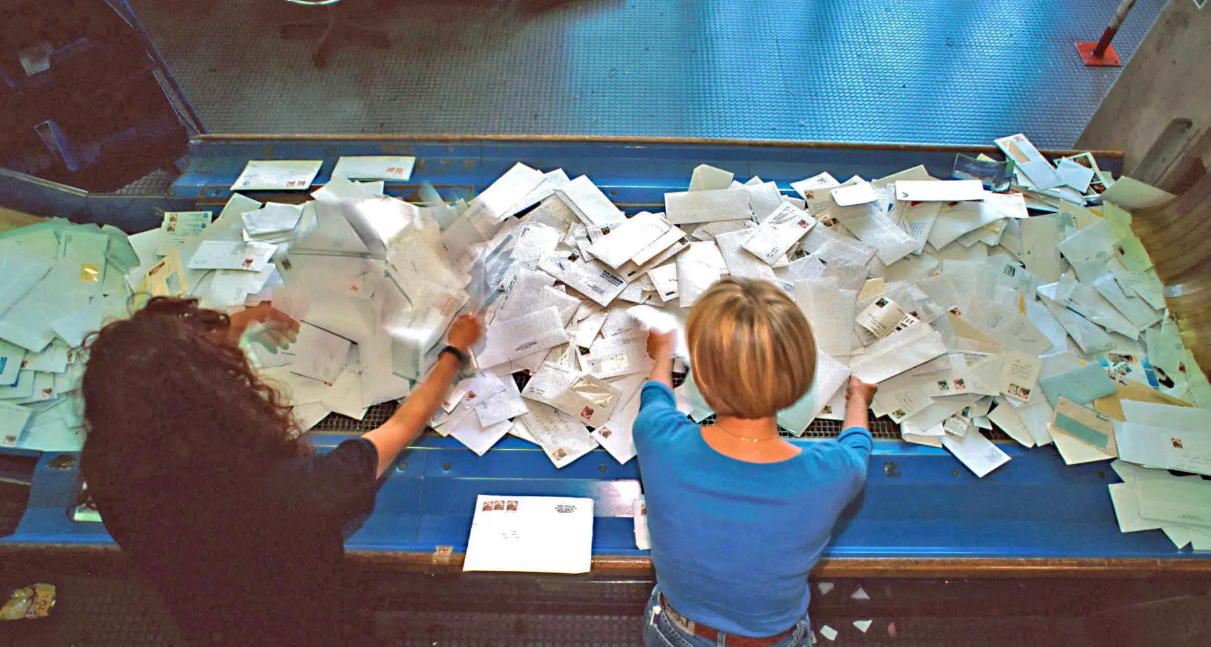 Poste, madri penalizzate e allattamento a rischio