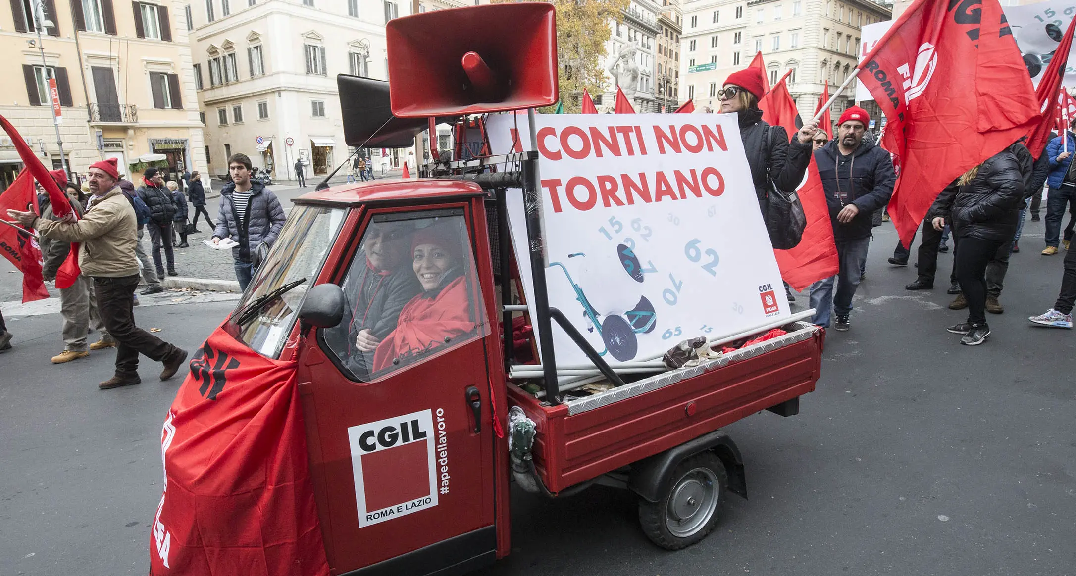 Pensioni minime? Tre caffè in più al mese, se va bene