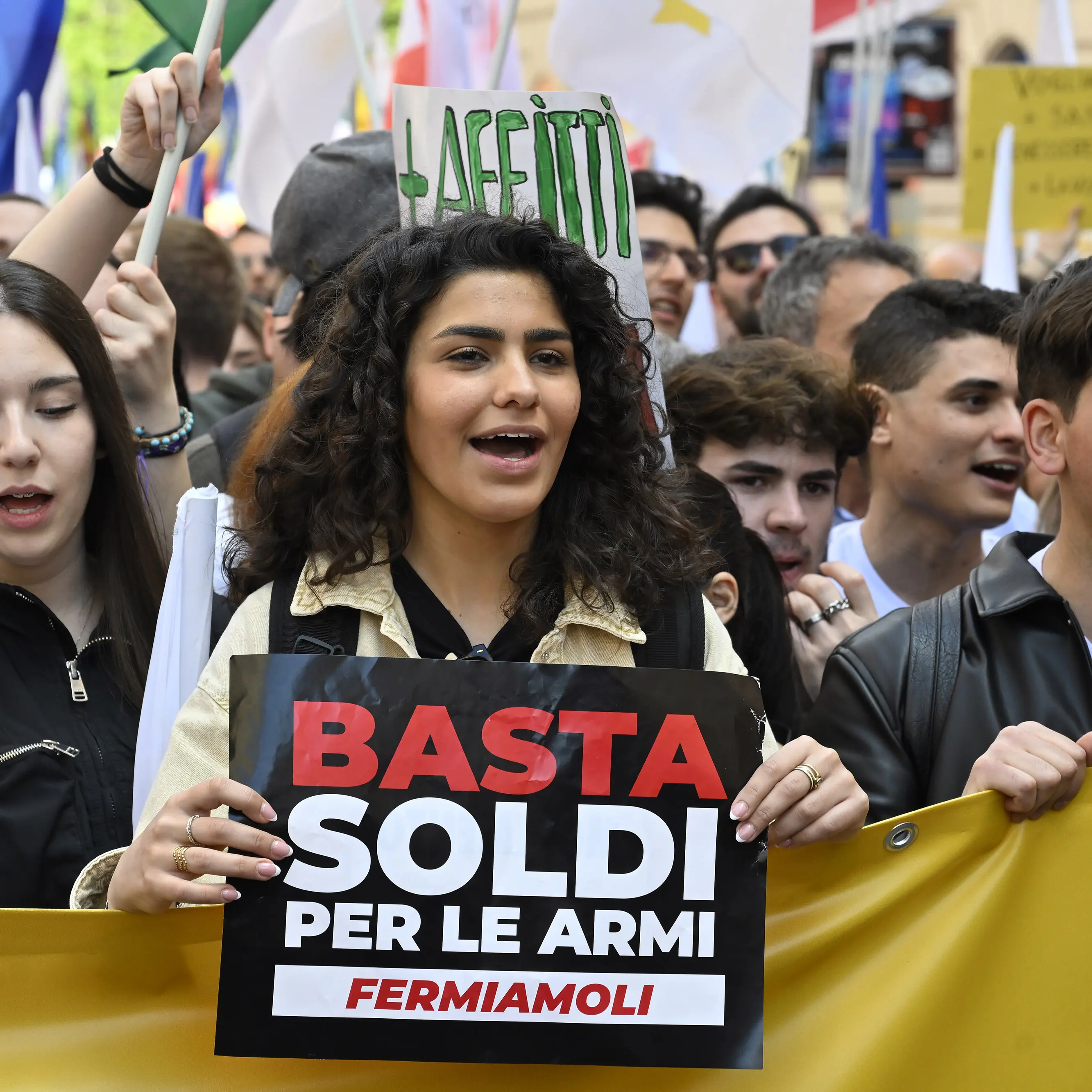 Cgil Reggio Emilia: tagli agli Enti locali e politiche di riarmo minano il welfare