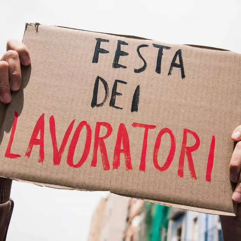 Buon Primo Maggio, il lavoro si difende con la lotta e con il voto