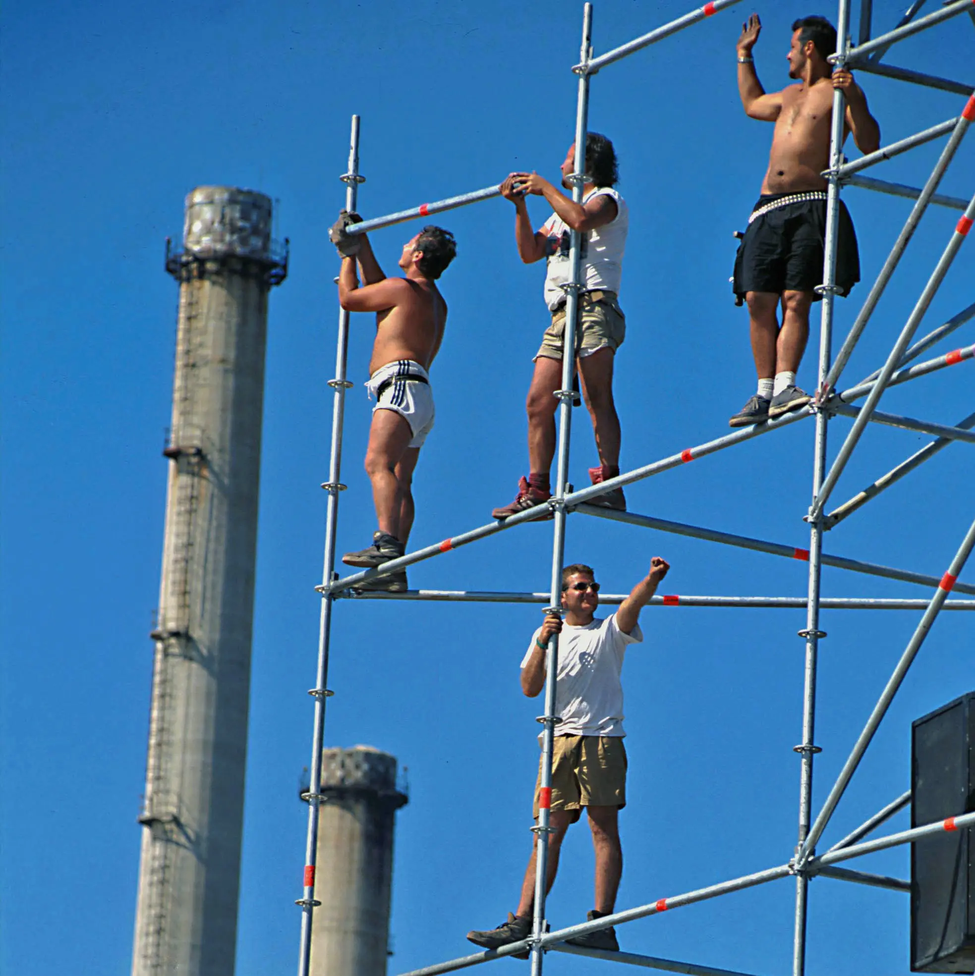 Ancora un passo, poi il vuoto