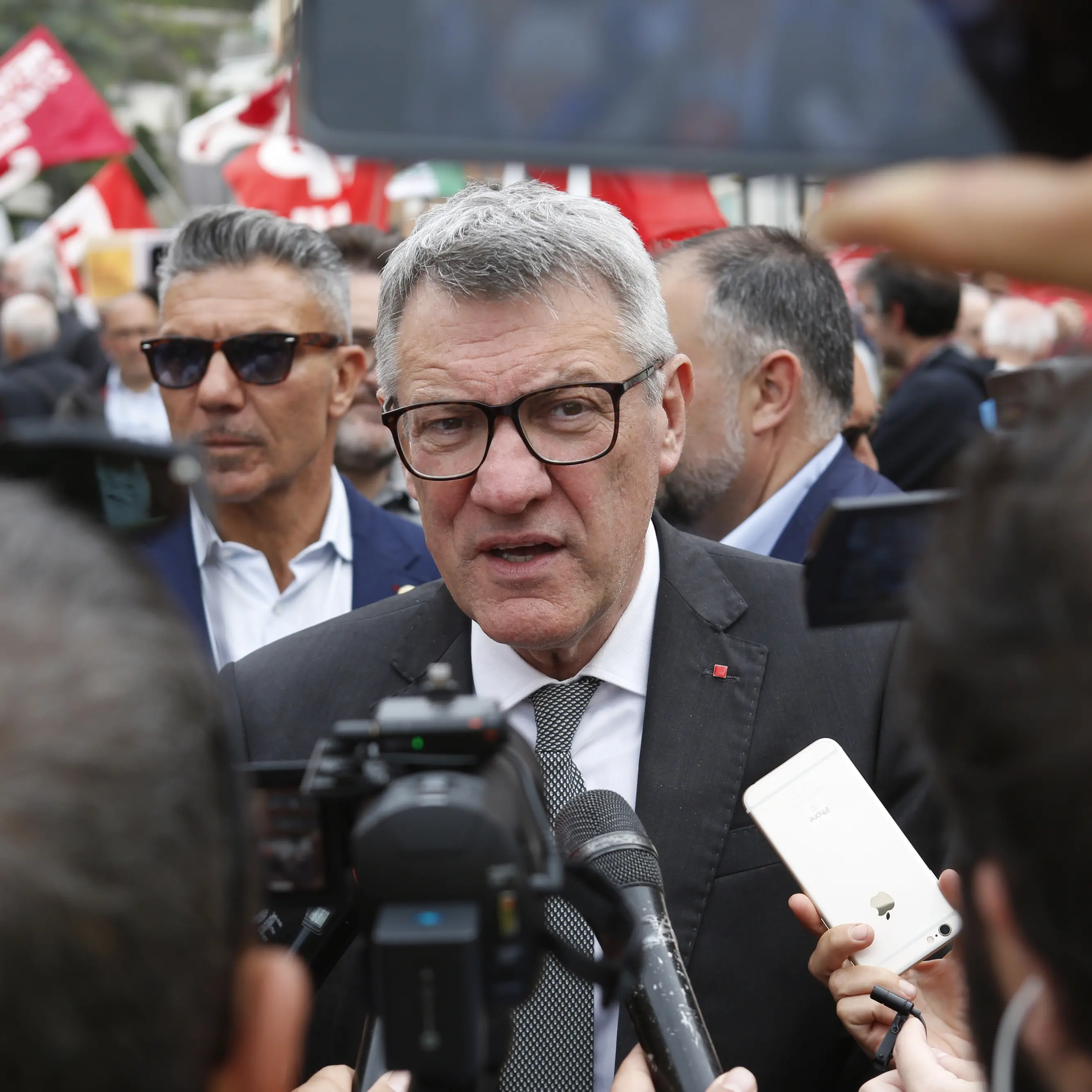Landini: “Precarietà e salari bassi: è un mondo alla rovescia”
