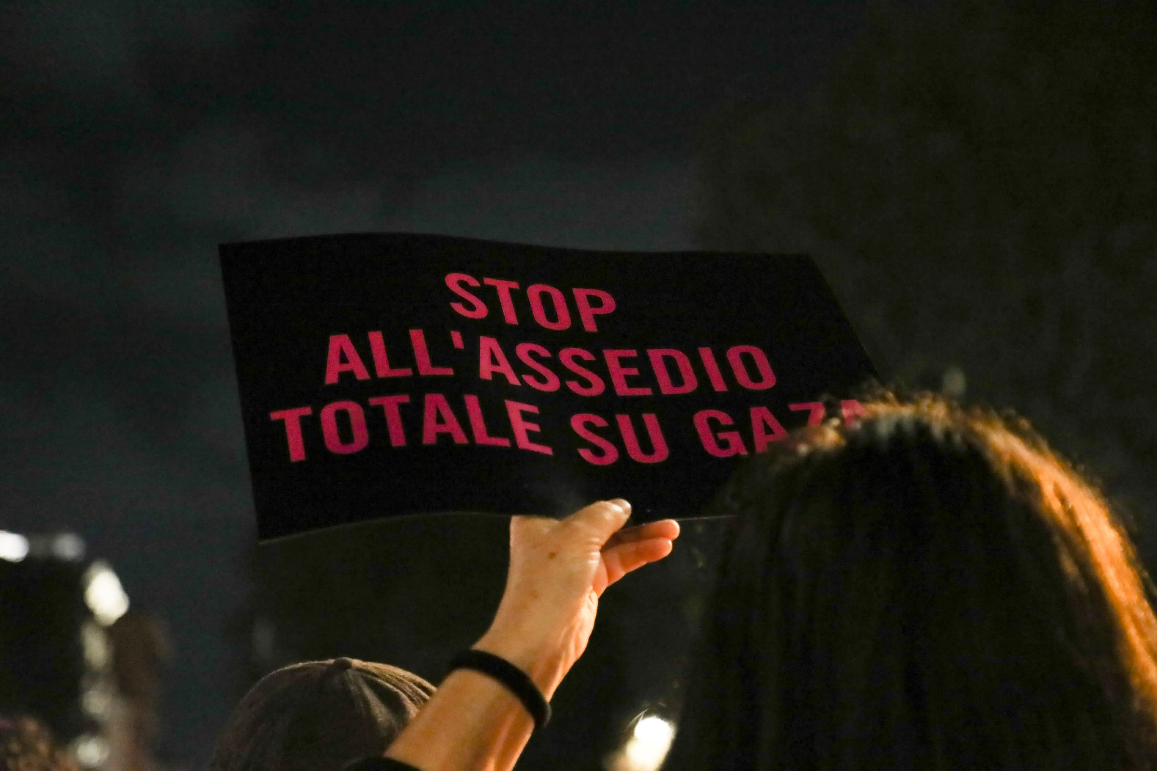 Gaza, popolazione stremata sotto la minaccia dell’occupazione