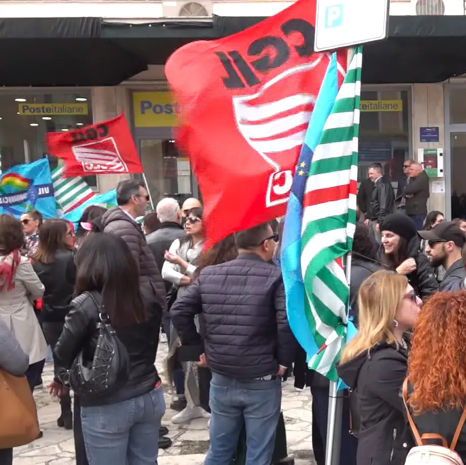 Network Contacts, licenziamenti confermati a Crotone