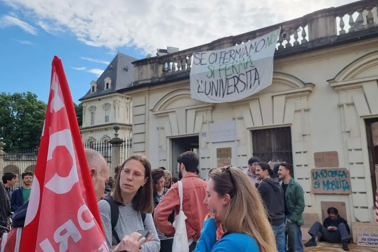 Si ferma l’università dei precari: è sciopero