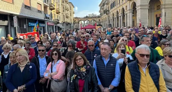 Landini in Piemonte: “Solo insieme si possono affermare anche i diritti individuali”