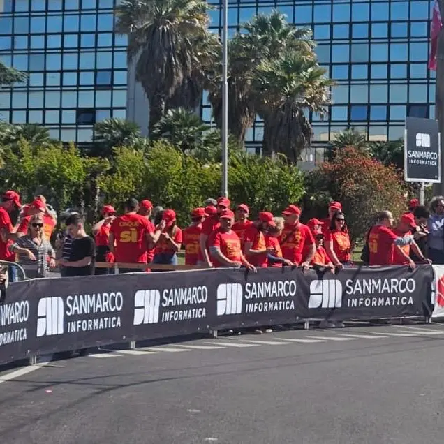 Giro d’Italia, a Lecce si “rompe il silenzio” così