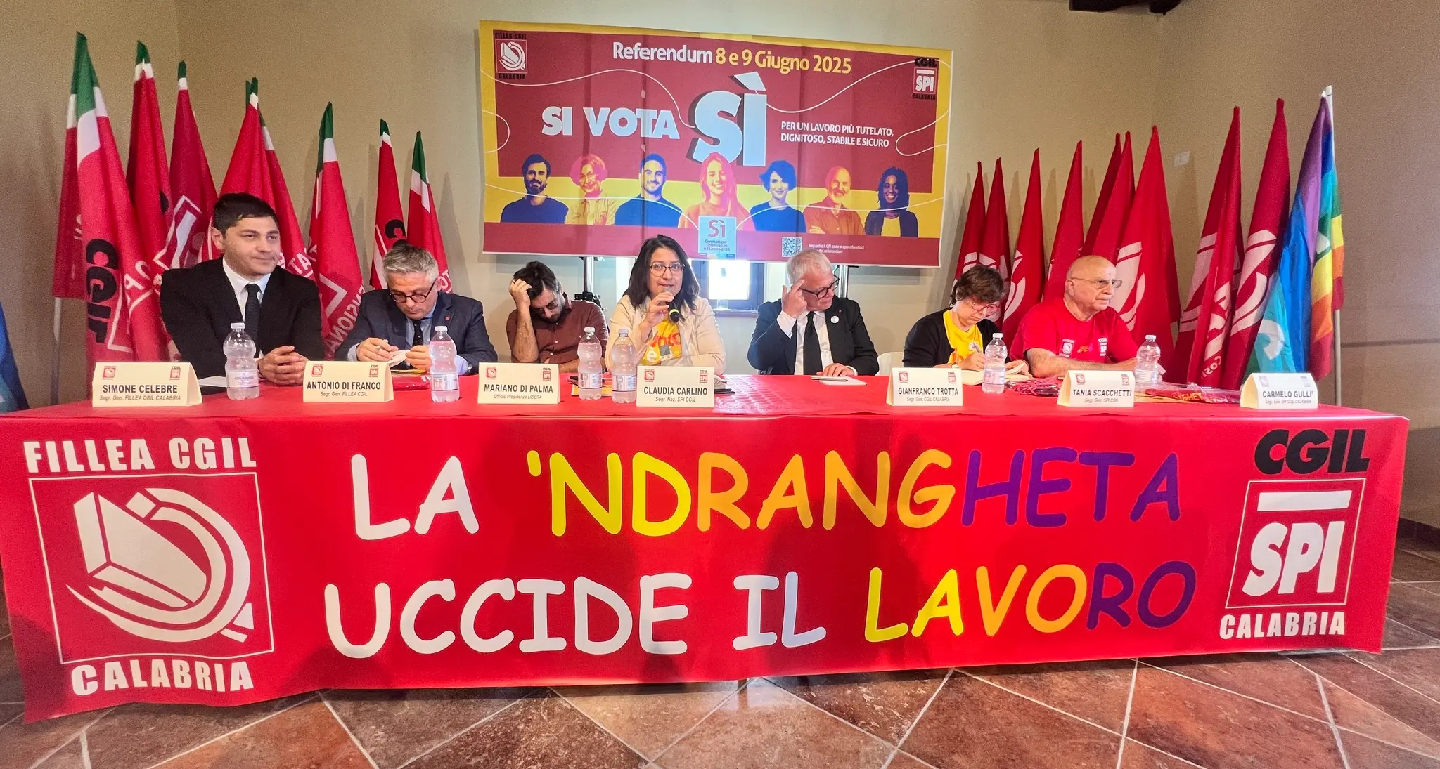 Legalità e temi referendari. I sindacati fanno il punto nel bene confiscato alla ‘ndrangheta di Isola Capo Rizzuto