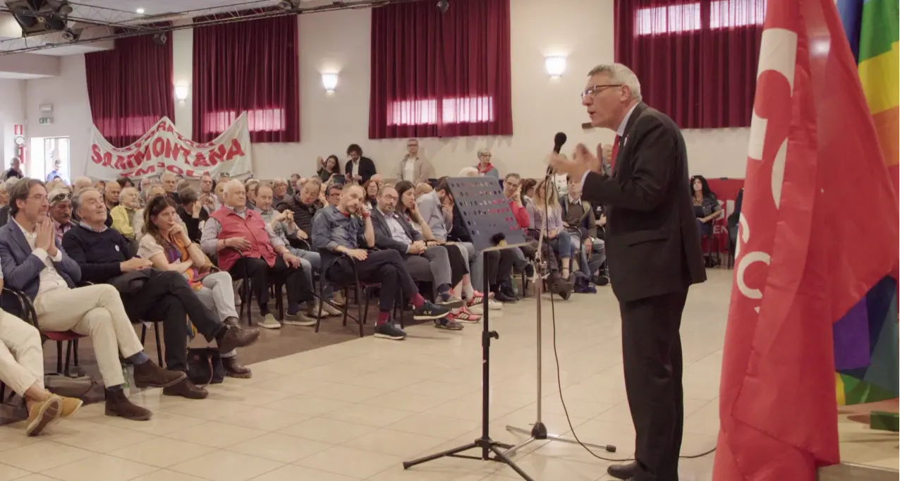 Landini con l’Italia che scende in piazza e sceglie