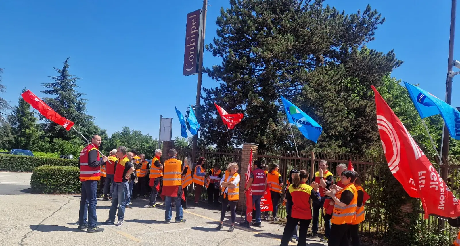 Dhl-Conbipel, assemblea e presidio dei lavoratori a Cocconato d’Asti