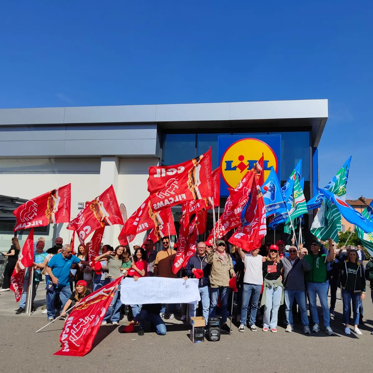 Lidl, grande adesione allo sciopero