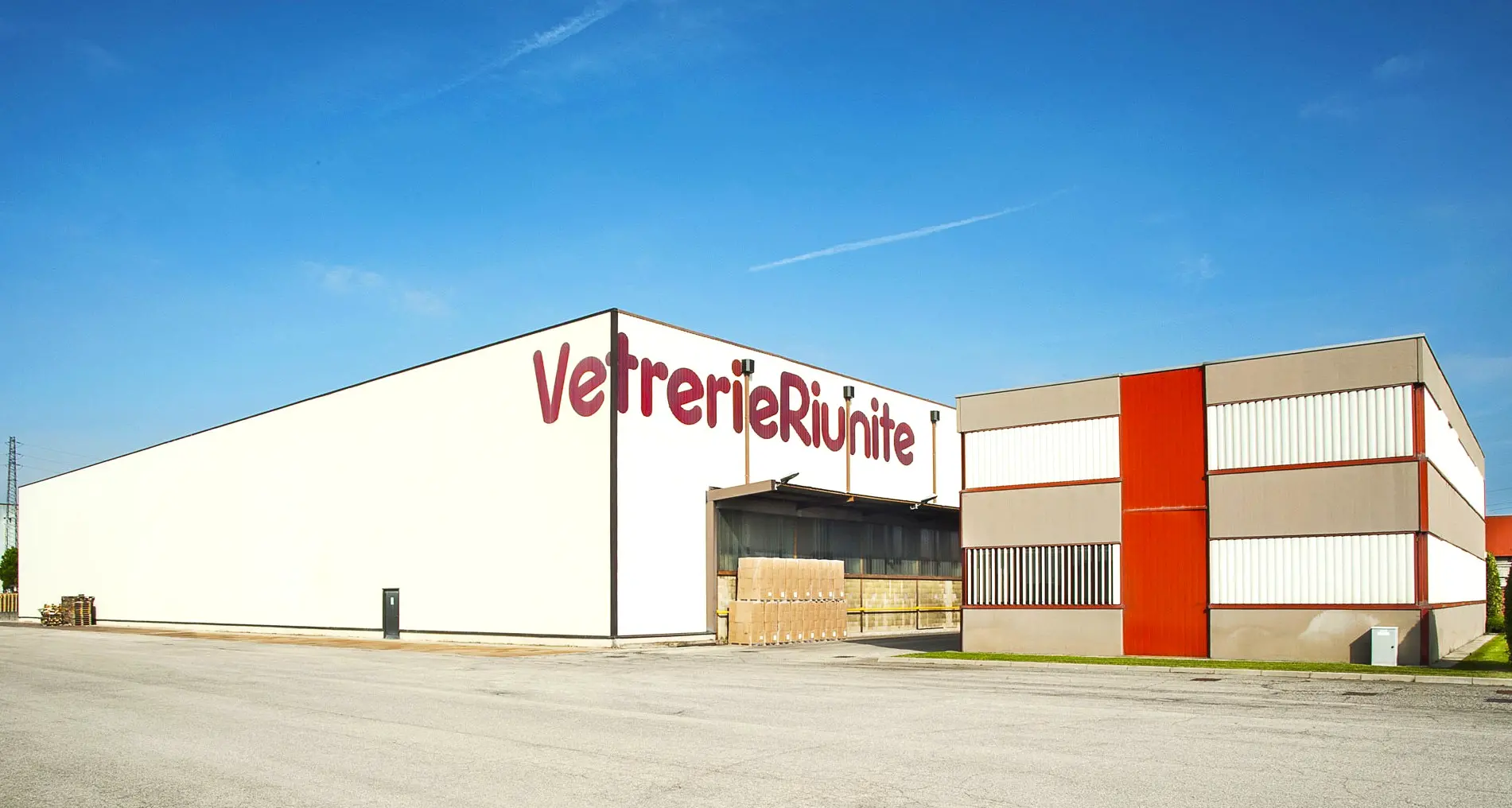 Vetrerie Riunite, accordo su cigs e incentivi all’esodo