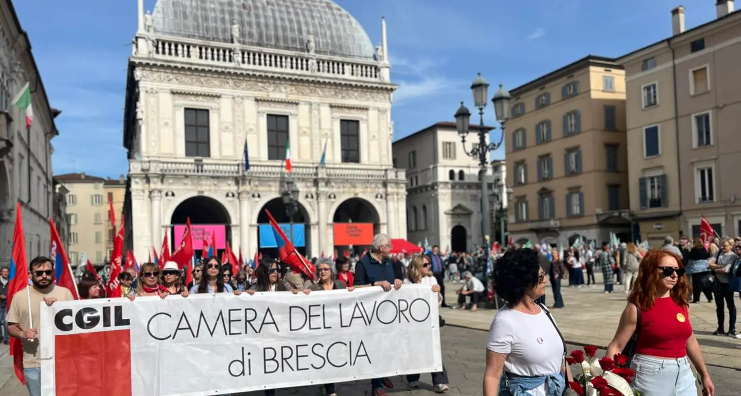 La nostra piazza. A Brescia il 51° della strage