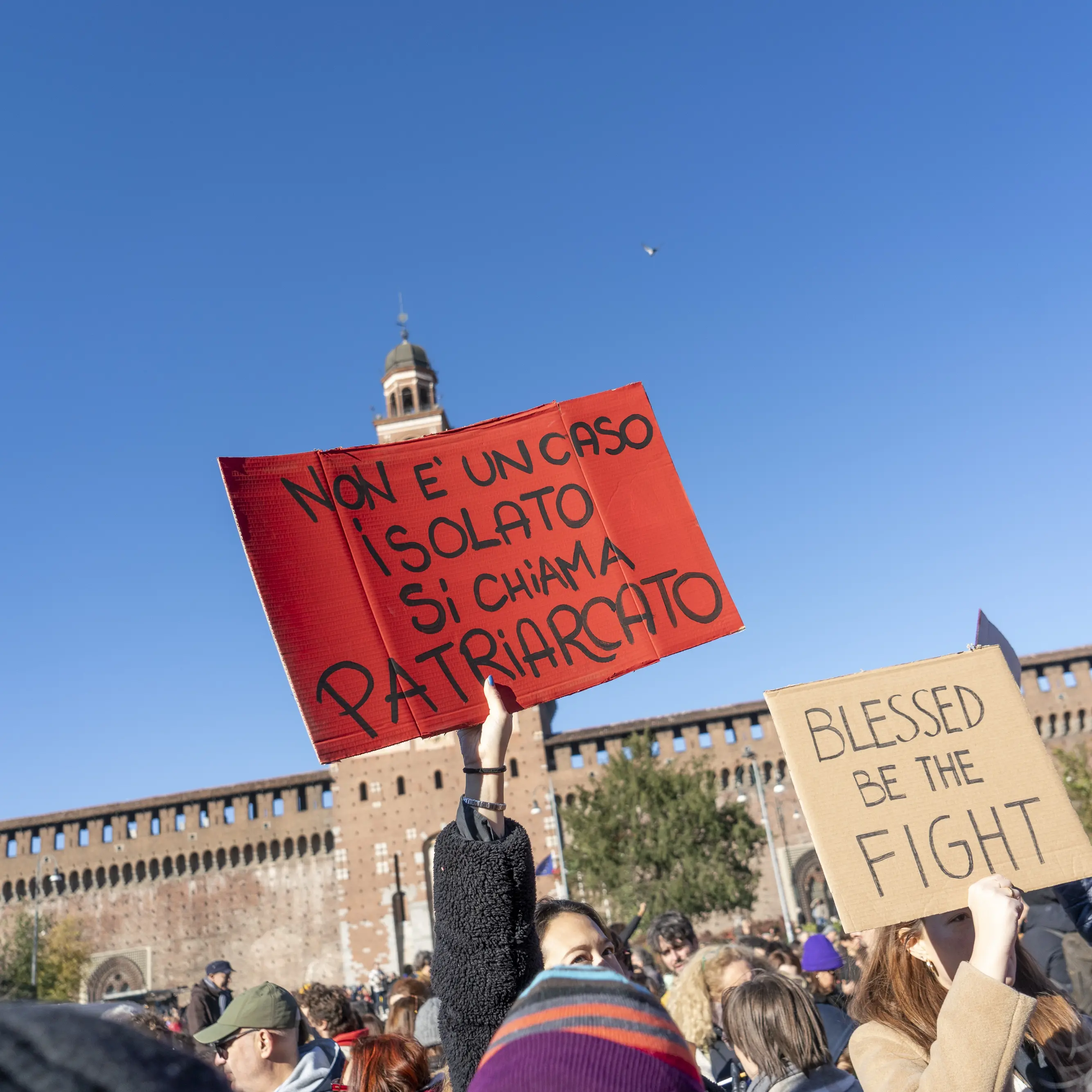 La narrazione tossica dei femminicidi e le nostre responsabilità