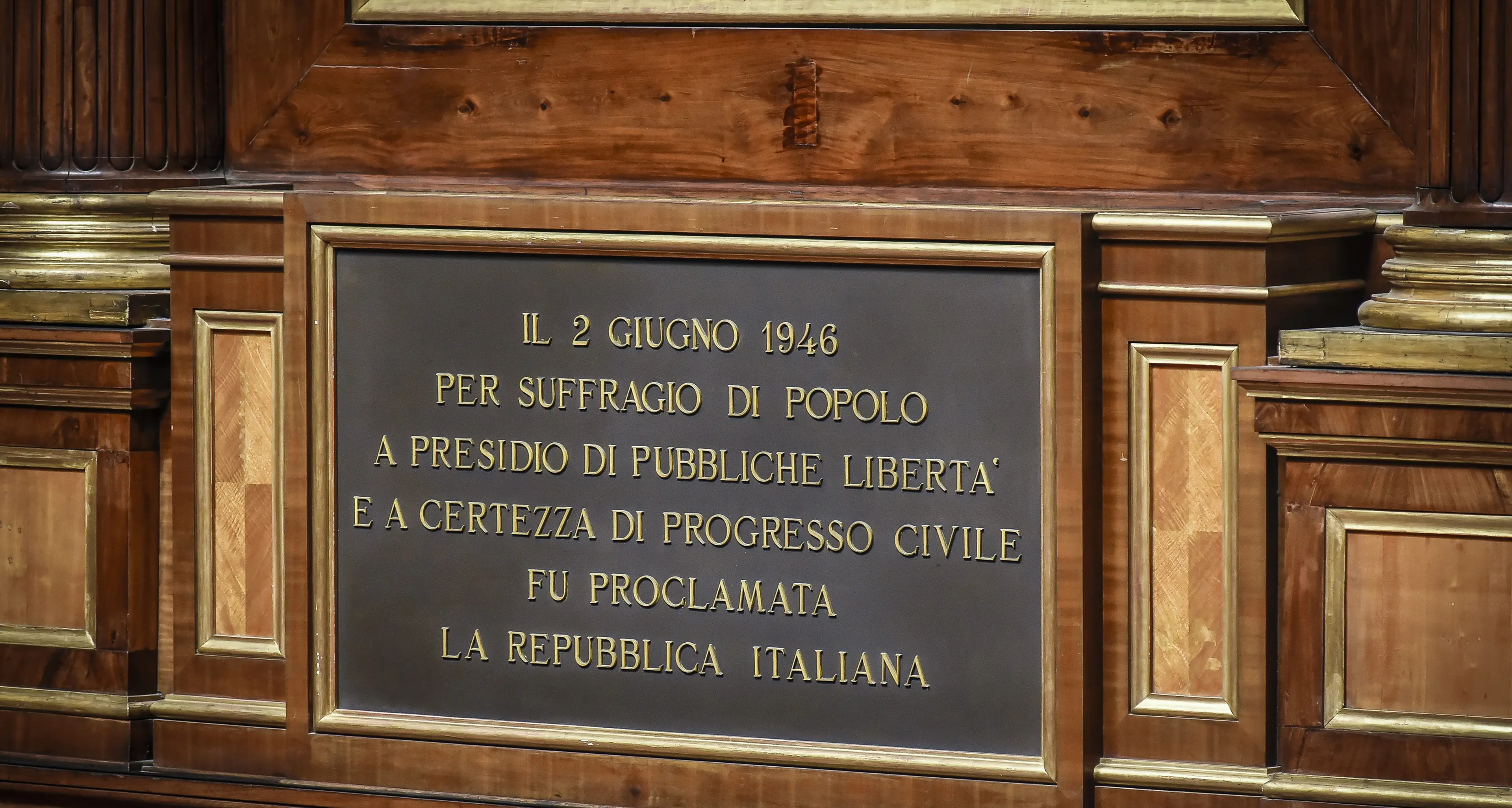 2 giugno 1946: l’Italia in fila ai seggi con la voglia di decidere