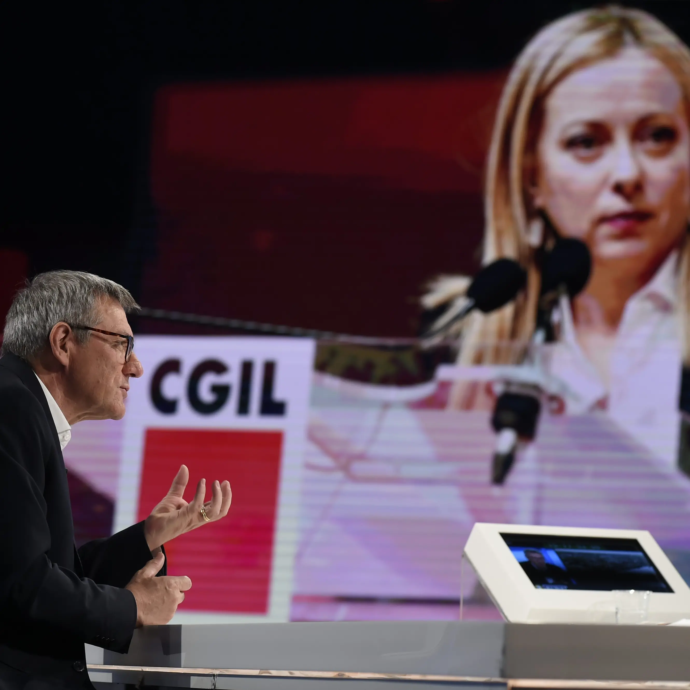 Landini contro Meloni: “Non prendere la scheda è come non andare a votare”