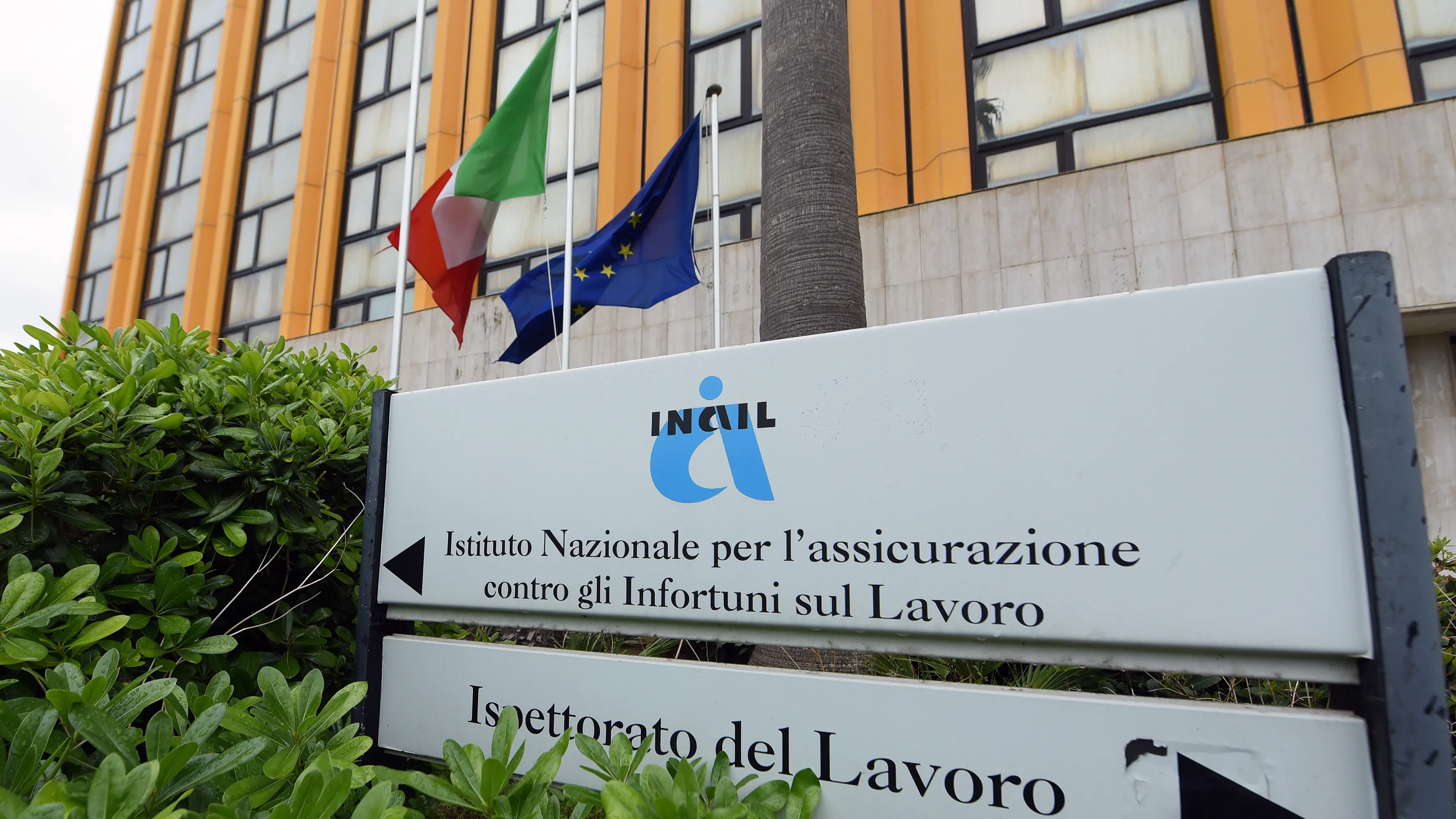 IMAGOECONOMICA