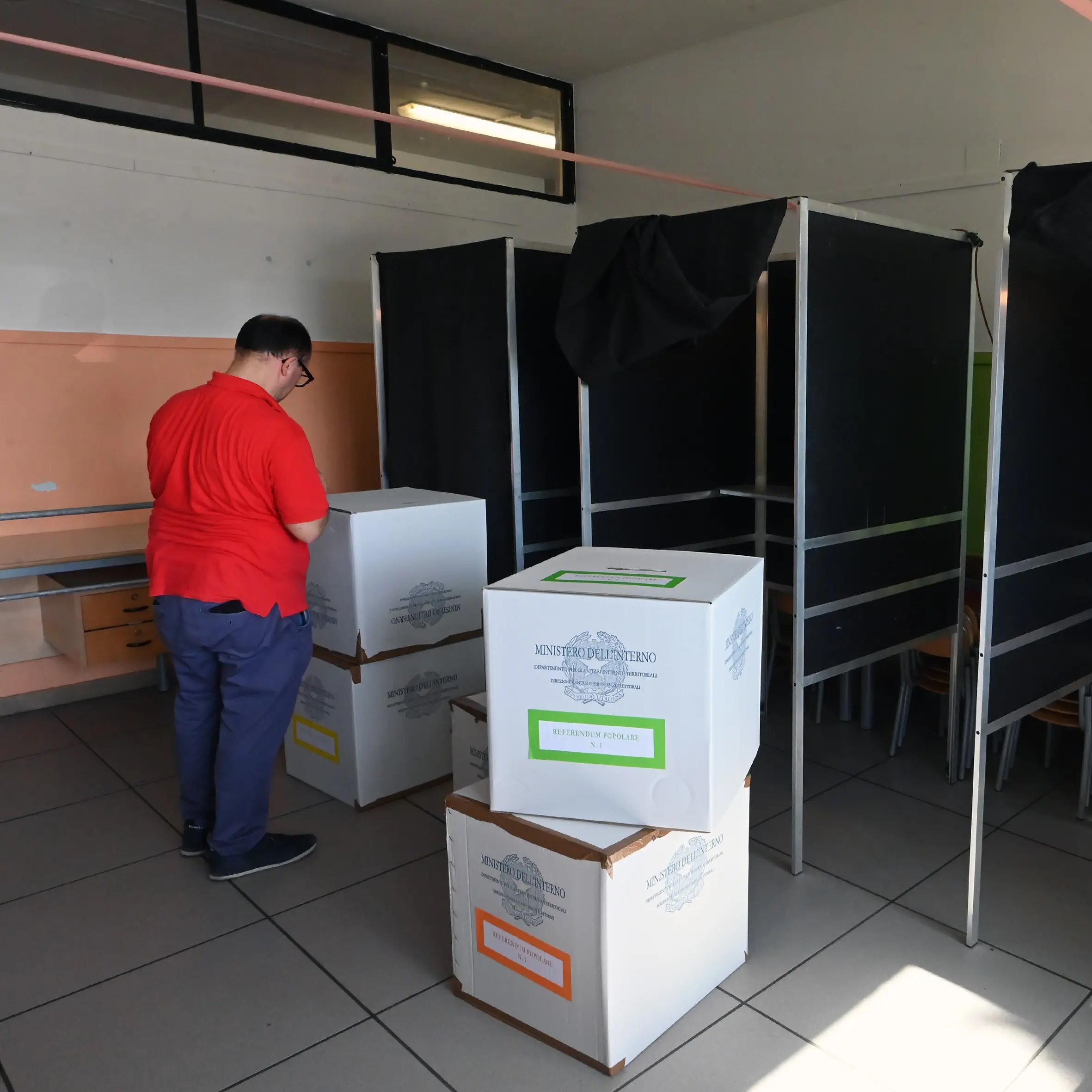 Referendum, alle 23 ha votato il 22,7%