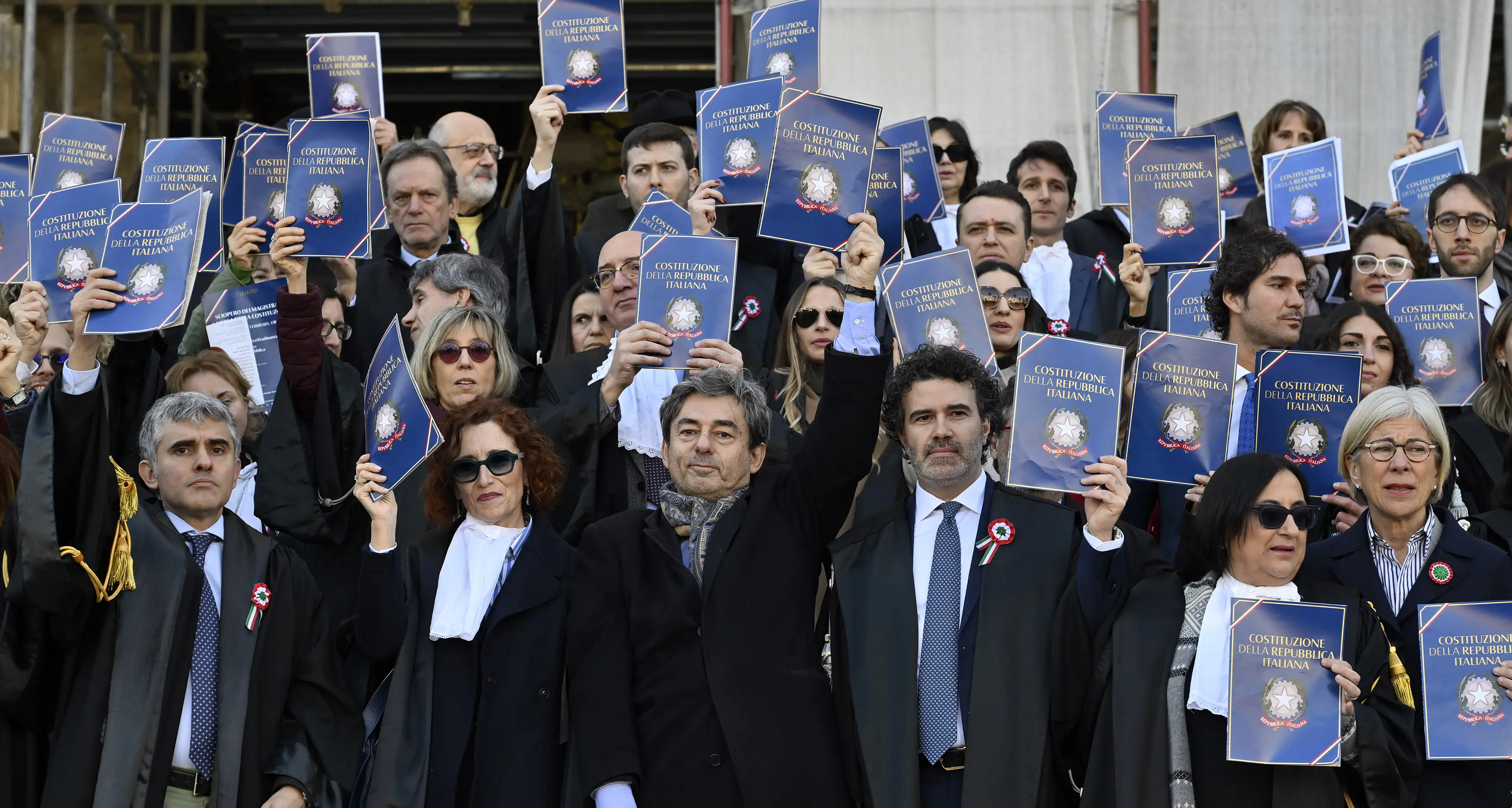 Anm: “No alla riforma della giustizia”