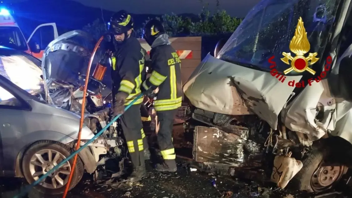 <p>Lo scatto sul luogo dell&#39;incidente (Foto Ansa)</p>\\n , Ansa