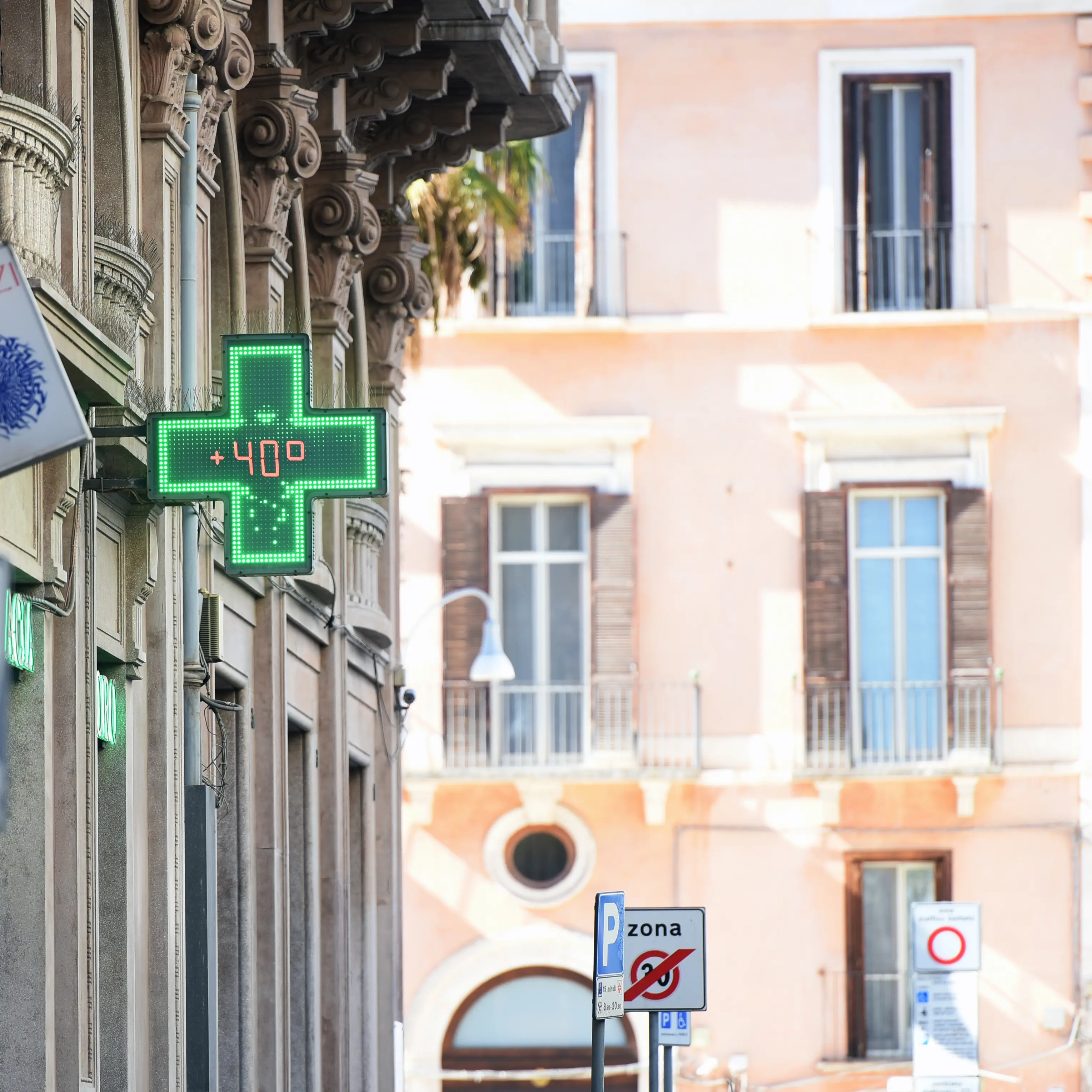 Caldo e lavoro, in Italia è già emergenza