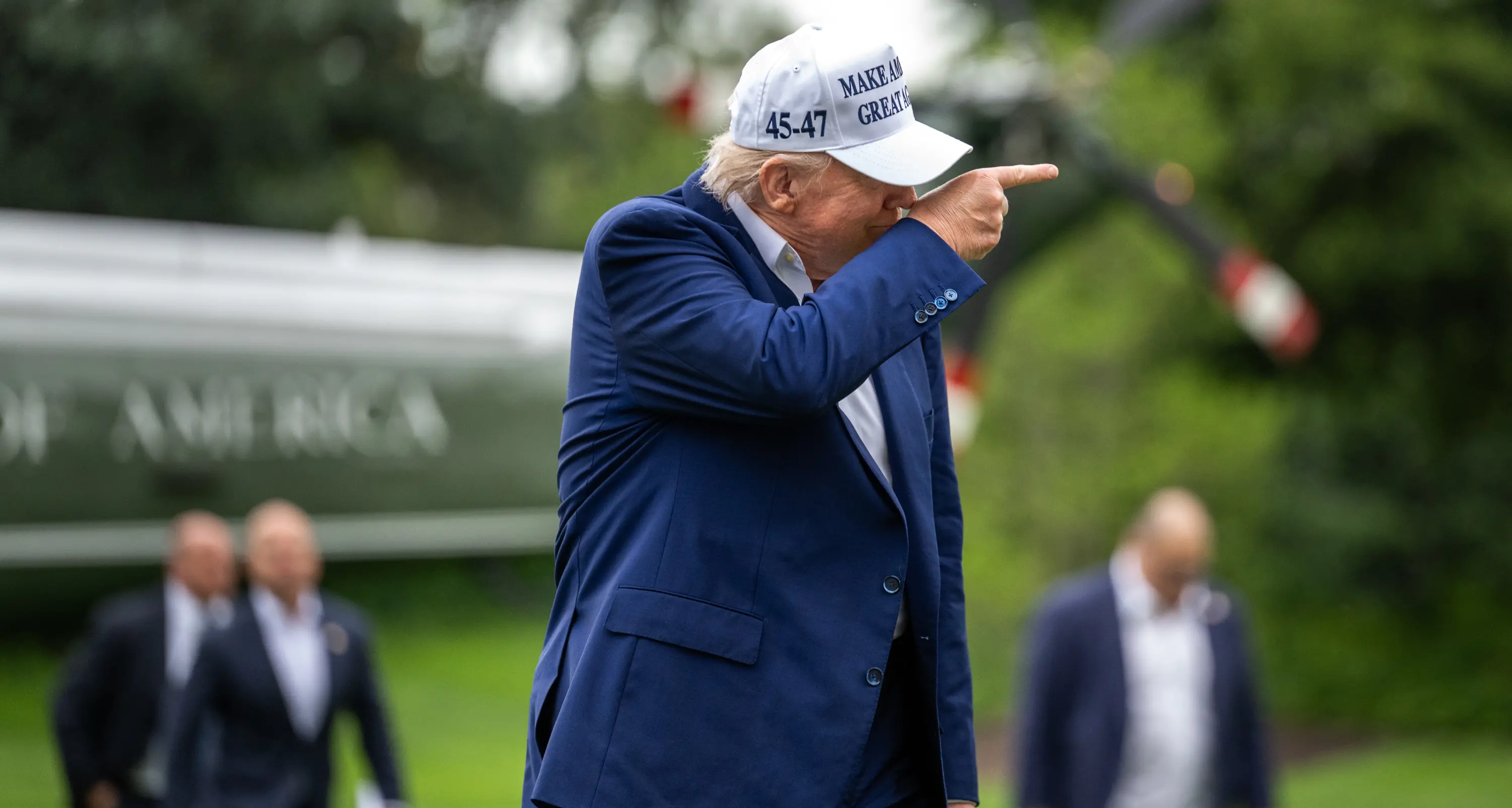 Trump toglie ai poveri per dare ai ricchi