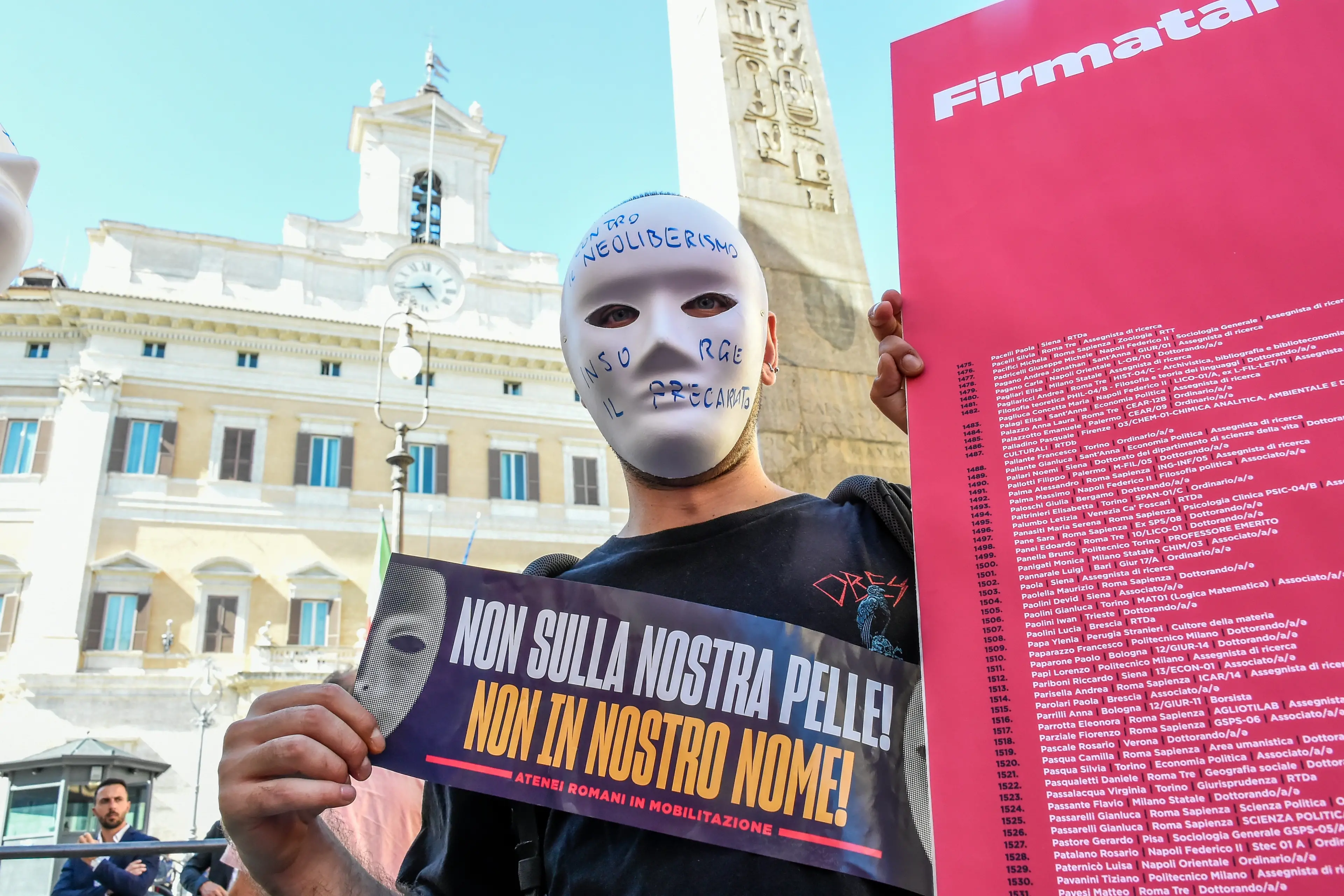 Alessandra, vita e morte di un’insegnante precaria