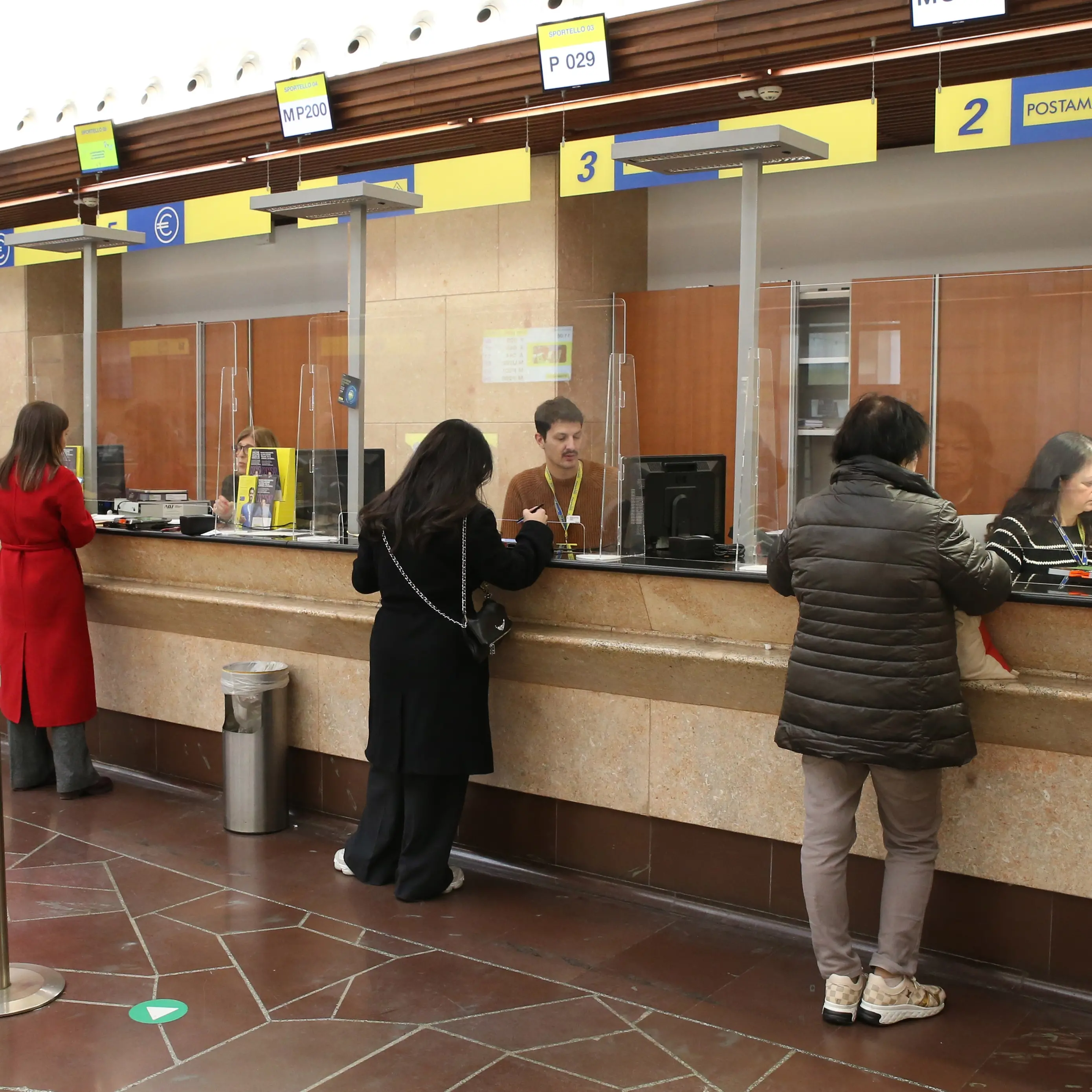 Sono 67 gli uffici postali chiusi in Veneto. La denuncia di Report
