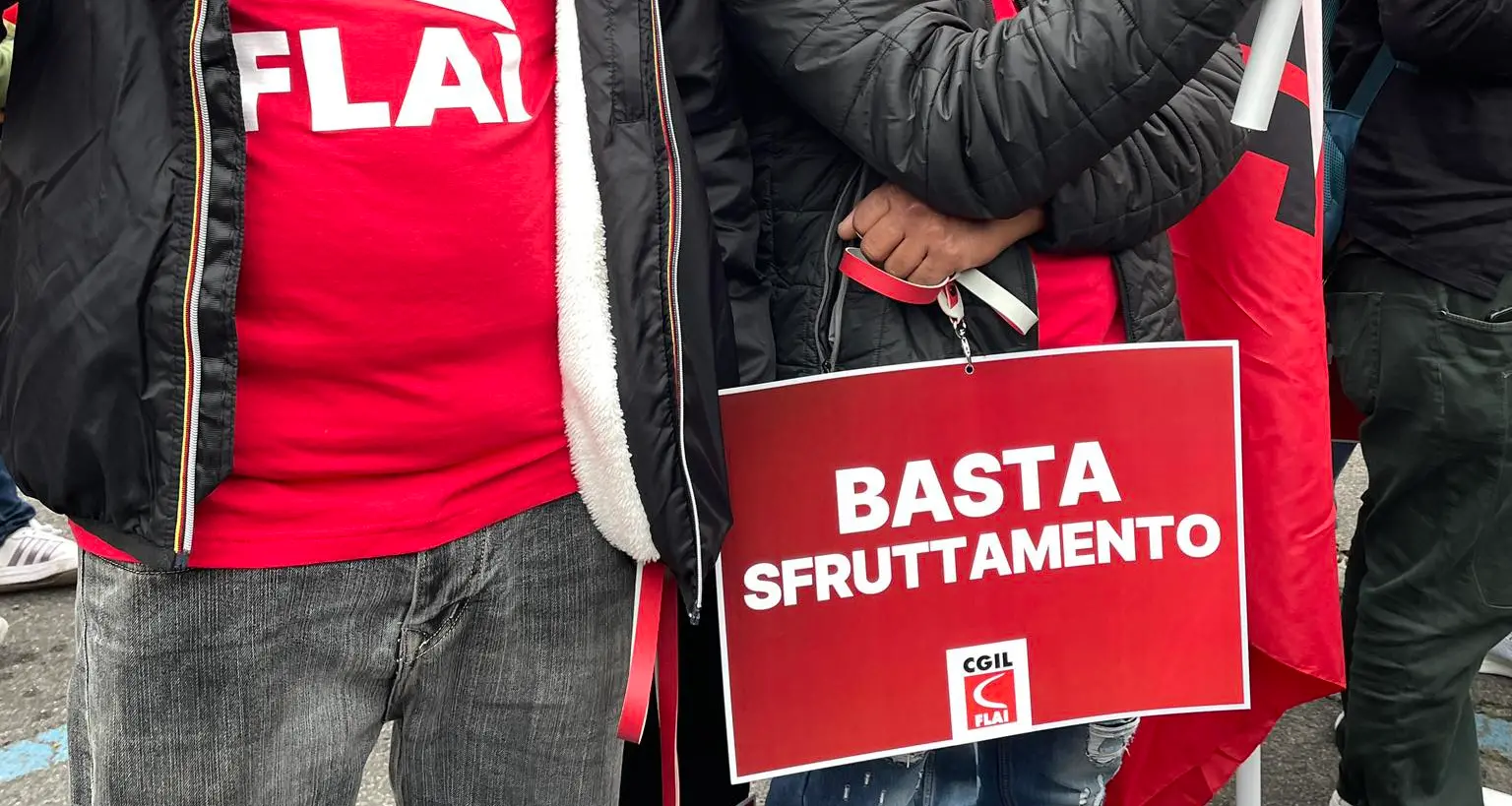 Lottiamo affinché non succeda più