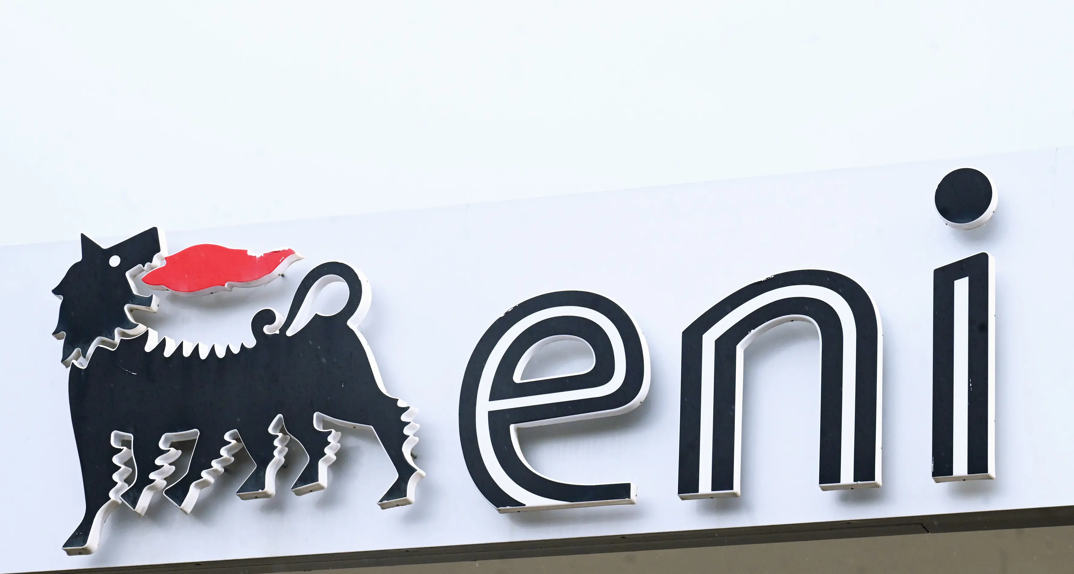 Versalis Oilfield: sindacati contro la nuova società Eni