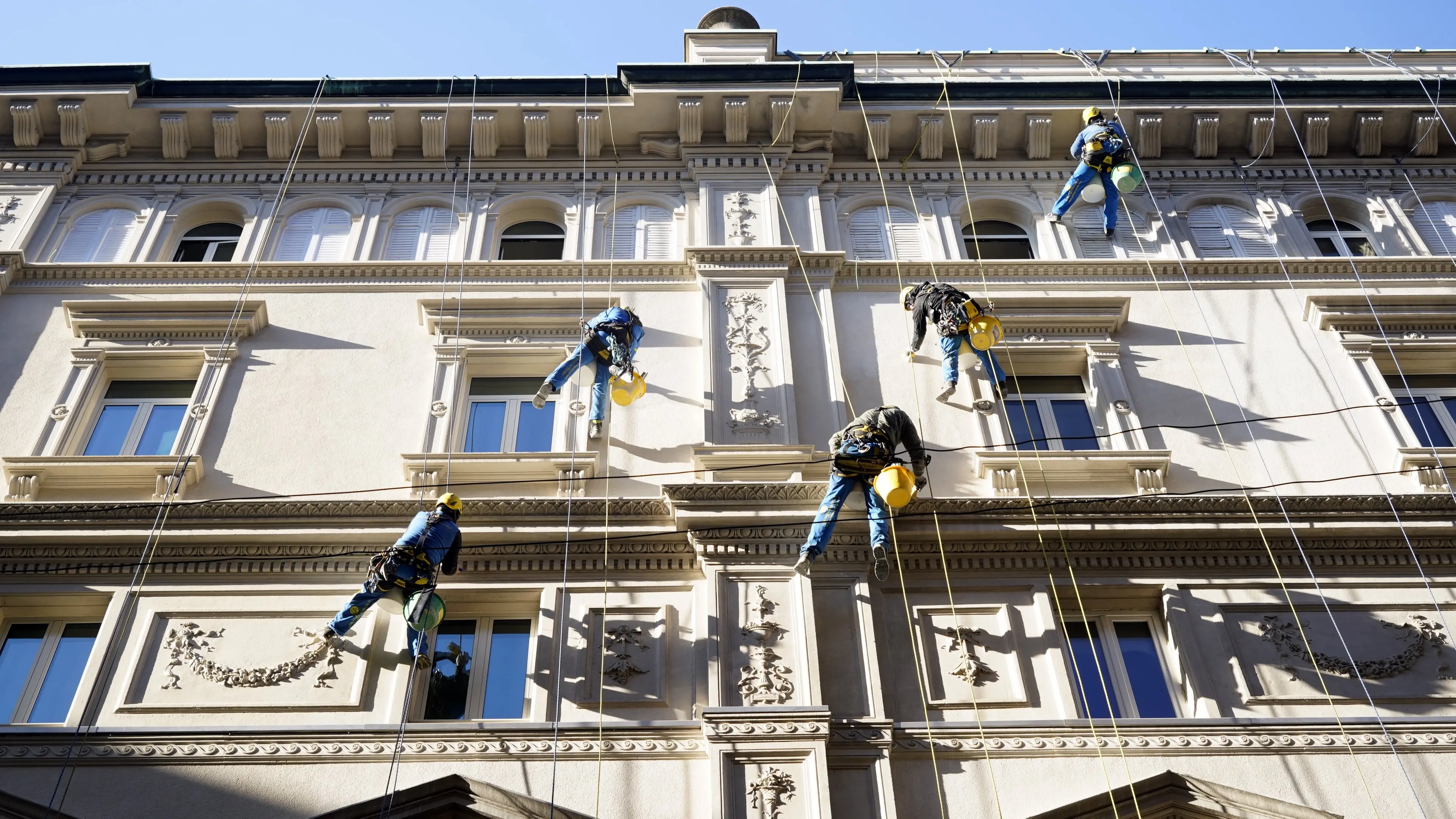 Edilizia acrobatica, la sicurezza dev’essere priorità