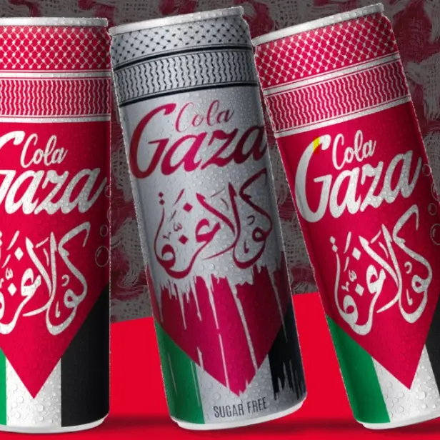 Via dagli scaffali prodotti israeliani, ora c’è la Gaza Cola