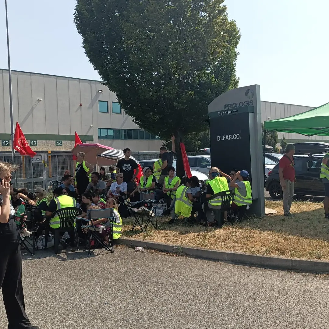 Logistica, Piacenza, Filt Cgil: “Sciopero da Legami spa, a rischio 300 famiglie”