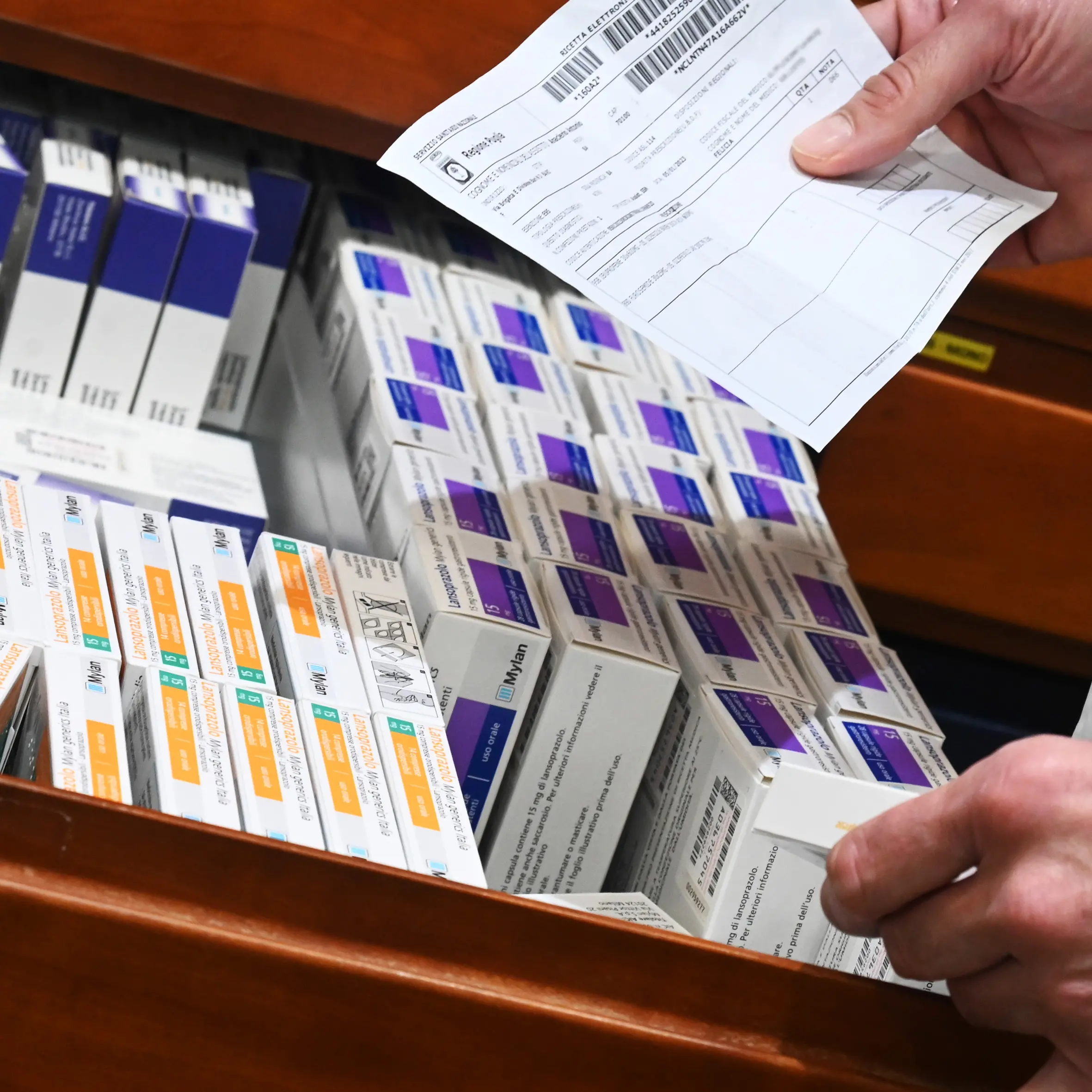 Farmacisti in sciopero per il contratto