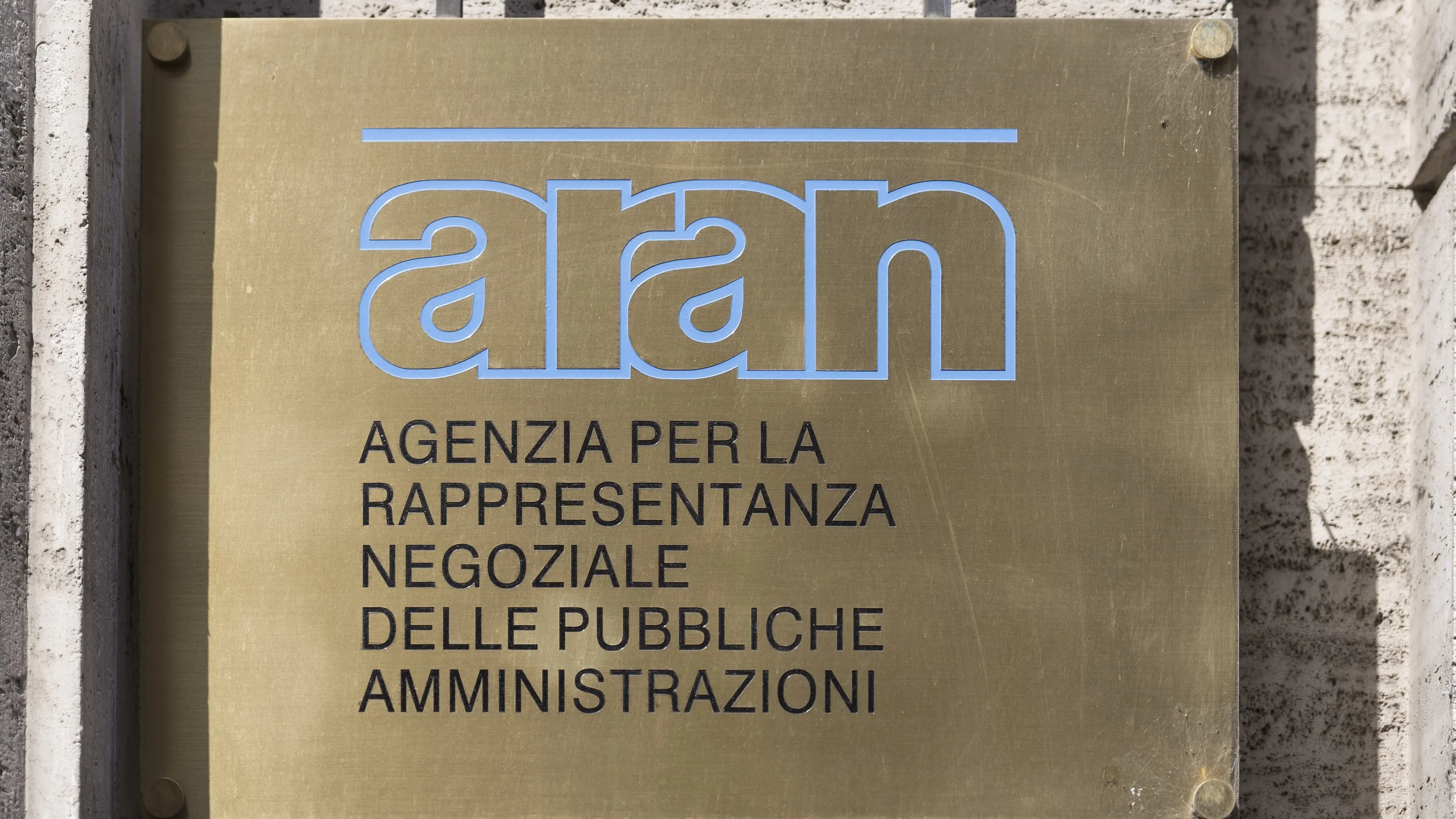 Contratto Funzioni locali, Aran interrompe la trattativa